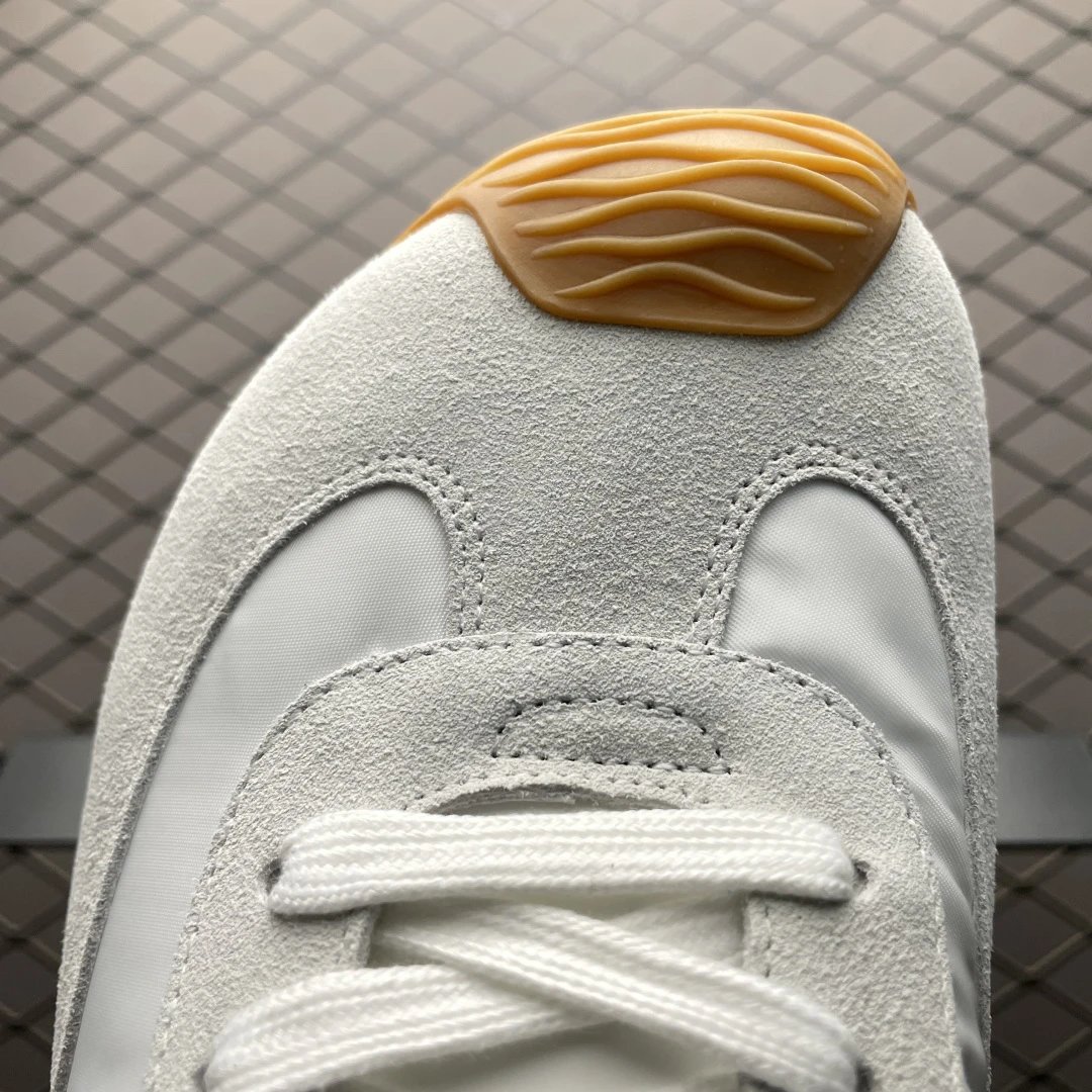 Loewe Ballet Runner Sneakers White Black - Gallery Image 7 - Detailed View