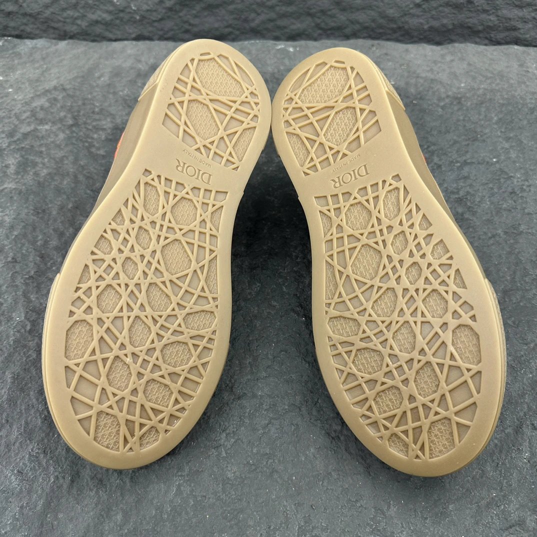 Sneakers with Oblique Print in Sunset Red - Gallery Image 6 - Detailed View