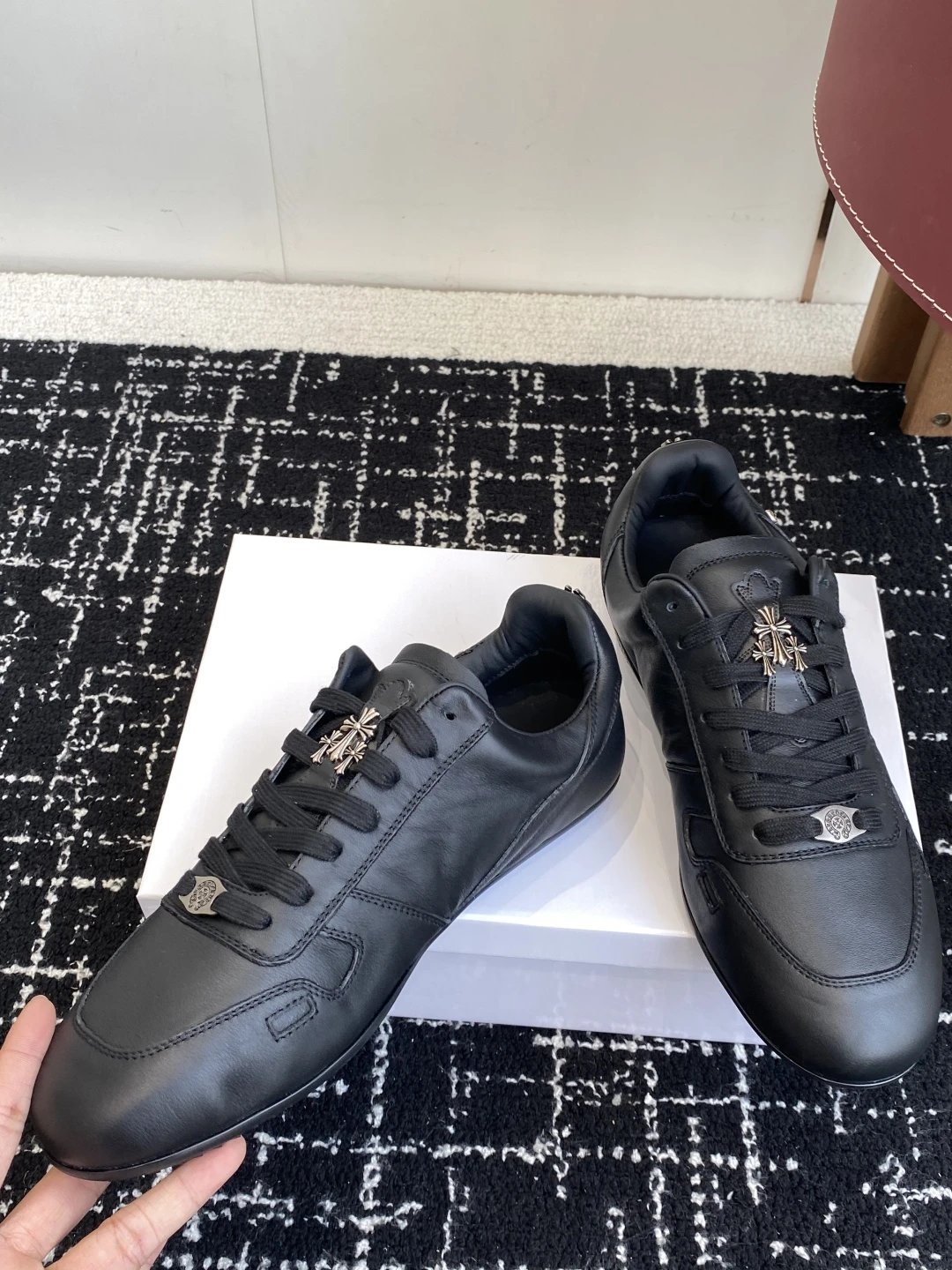 Vintage Leather Trainer Sneakers Onyx Black - Gallery Image 6 - Detailed View