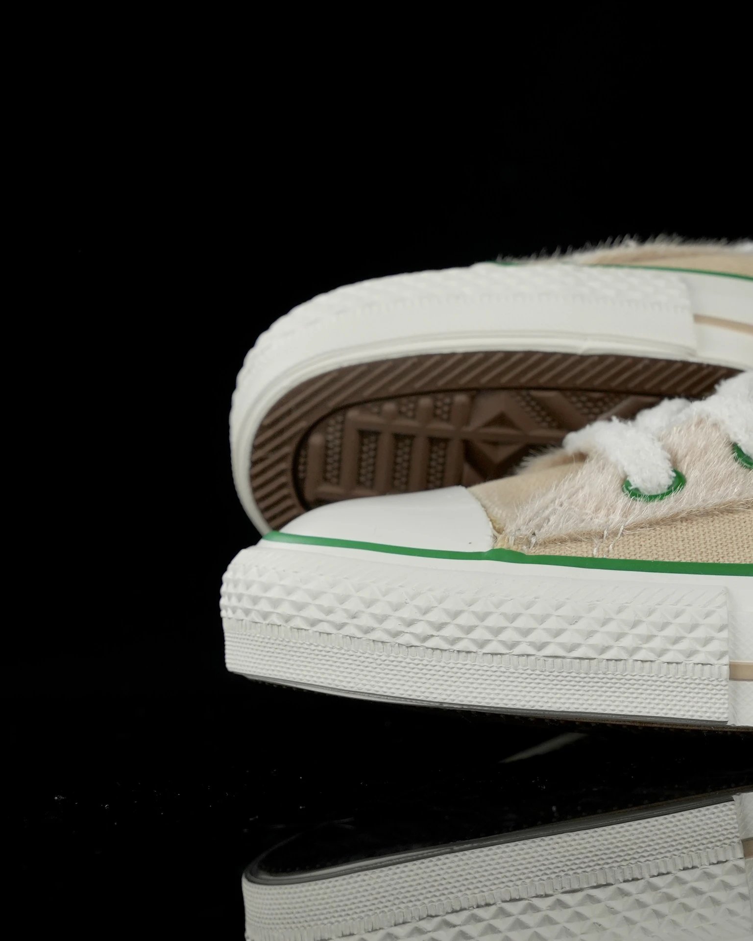 High Top Fleece Sneakers Camel Beige - Gallery Image 9 - Detailed View
