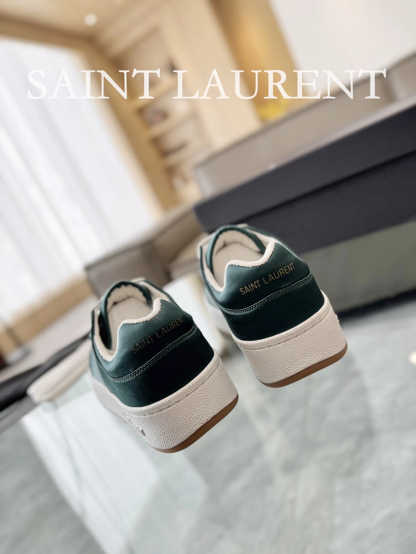 Saint Laurent Leather Sneakers Green - Gallery Image 7 - Detailed View