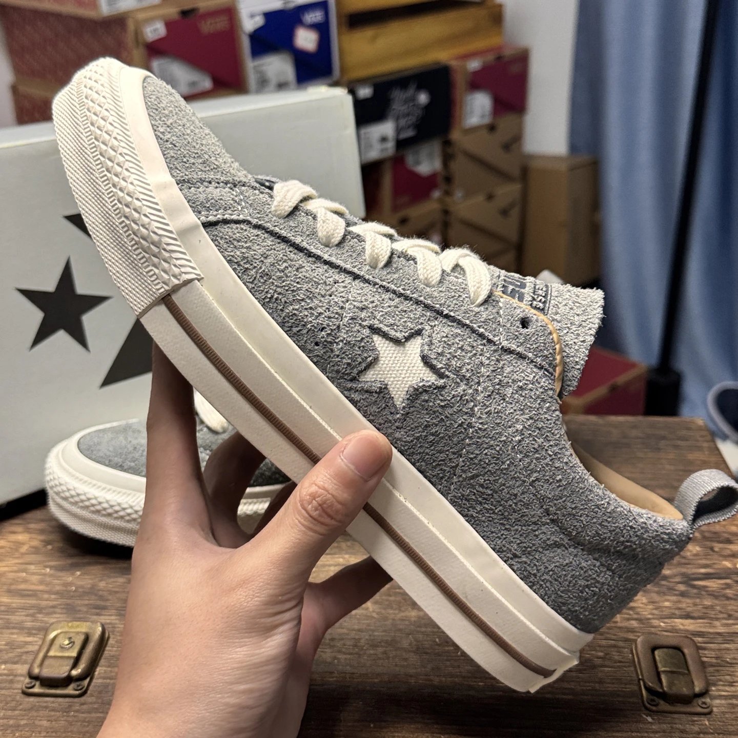 Retro Suede Skate Shoes Ash Grey - Gallery Image 7 - Detailed View