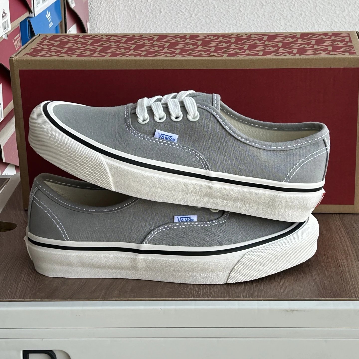Low Top Canvas Skate Shoes Smoky Grey - Gallery Image 3 - Detailed View