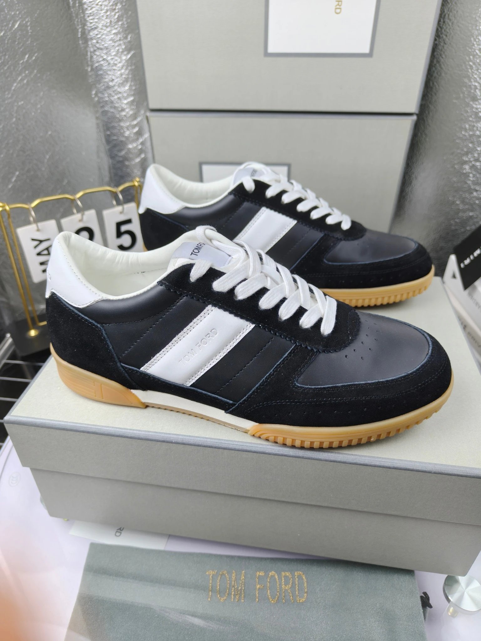 Retro Leather Sneakers Midnight Navy - Gallery Image 1 - Detailed View