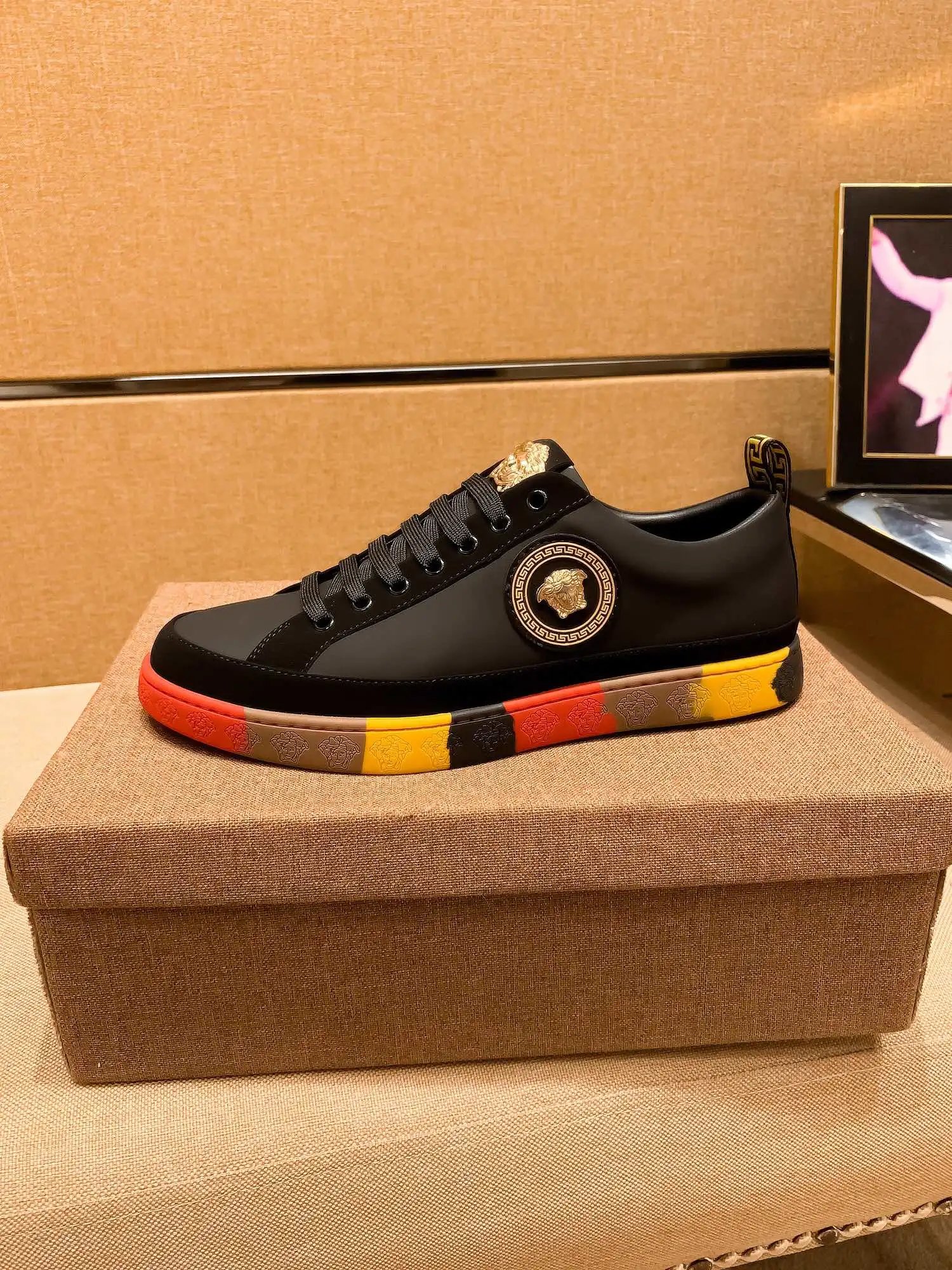 Luxury Leather Sneakers Colorblock Trim Ebony - Gallery Image 5 - Detailed View