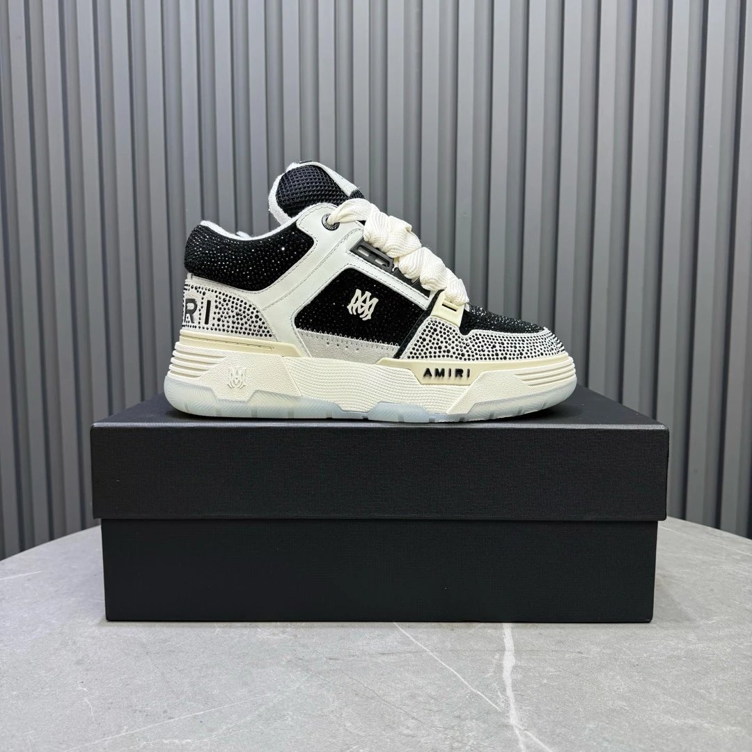 Luxury Low Top Leather Skate Shoes Ivory Black - Gallery Image 1 - Detailed View