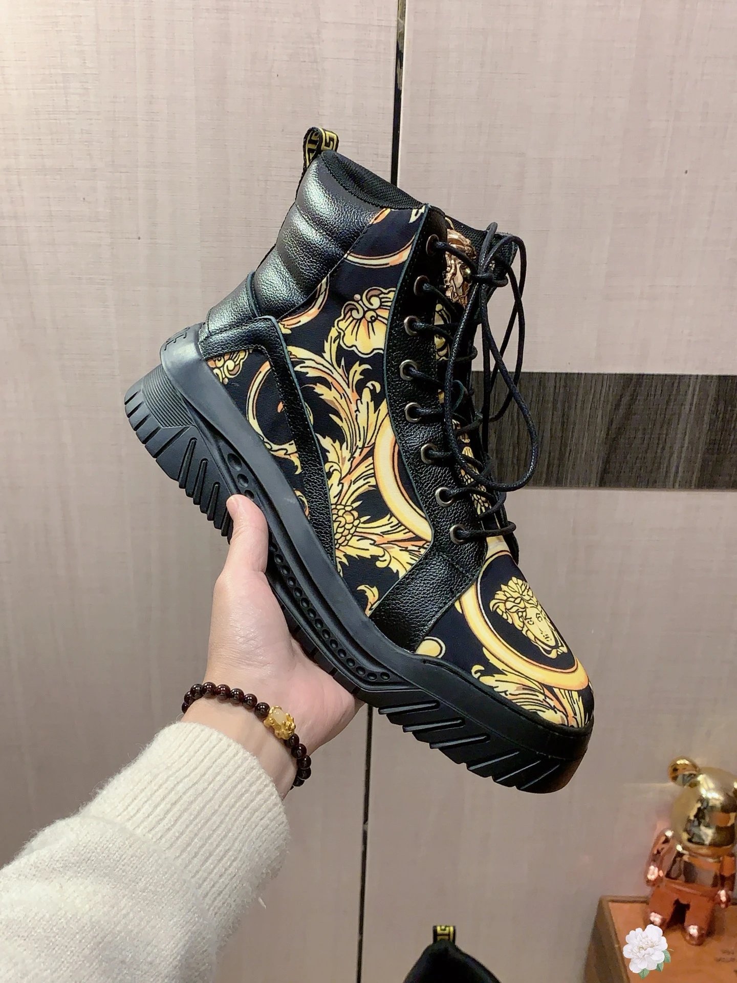 High Top Leather Sneakers Baroque Pattern Black Gold - Versace - Cnfans - $65.16