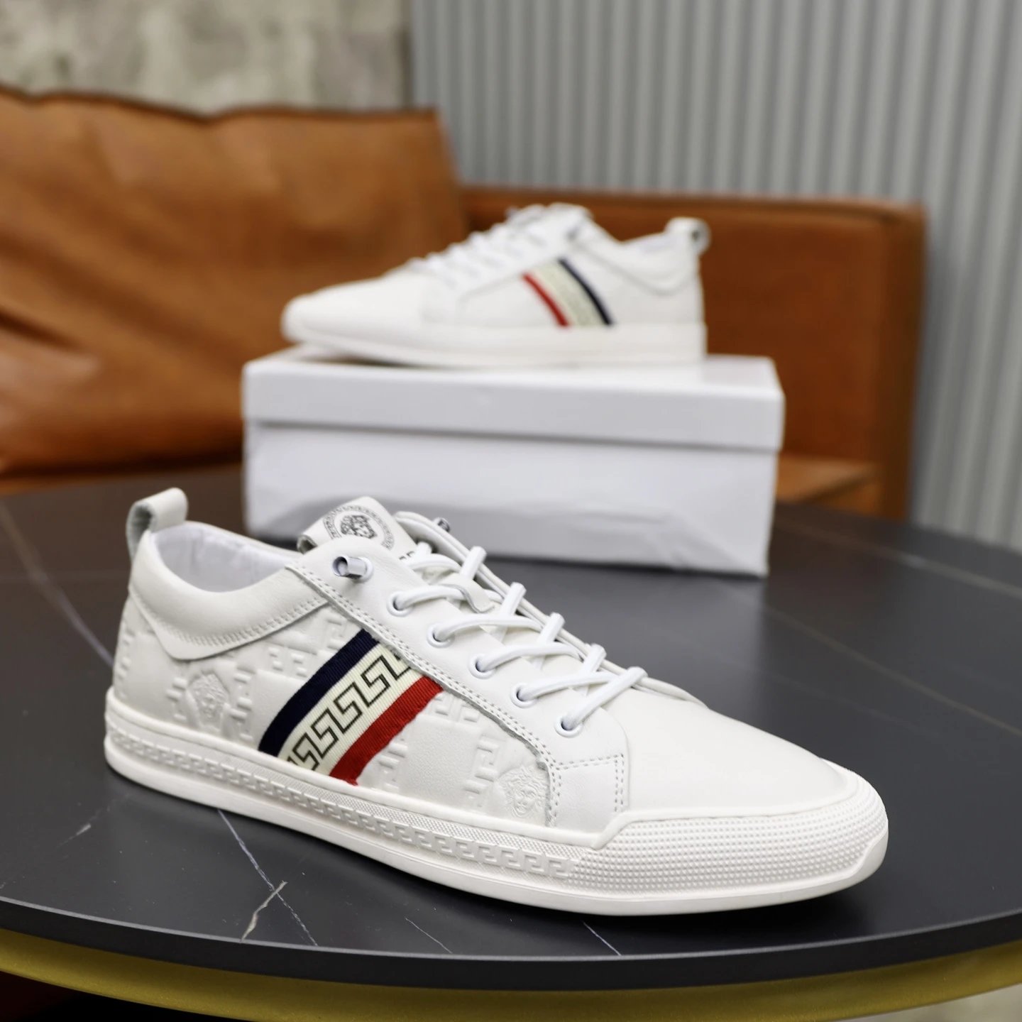 Luxury Leather Running Sneakers Ivory White - Gallery Image 4 - Detailed View