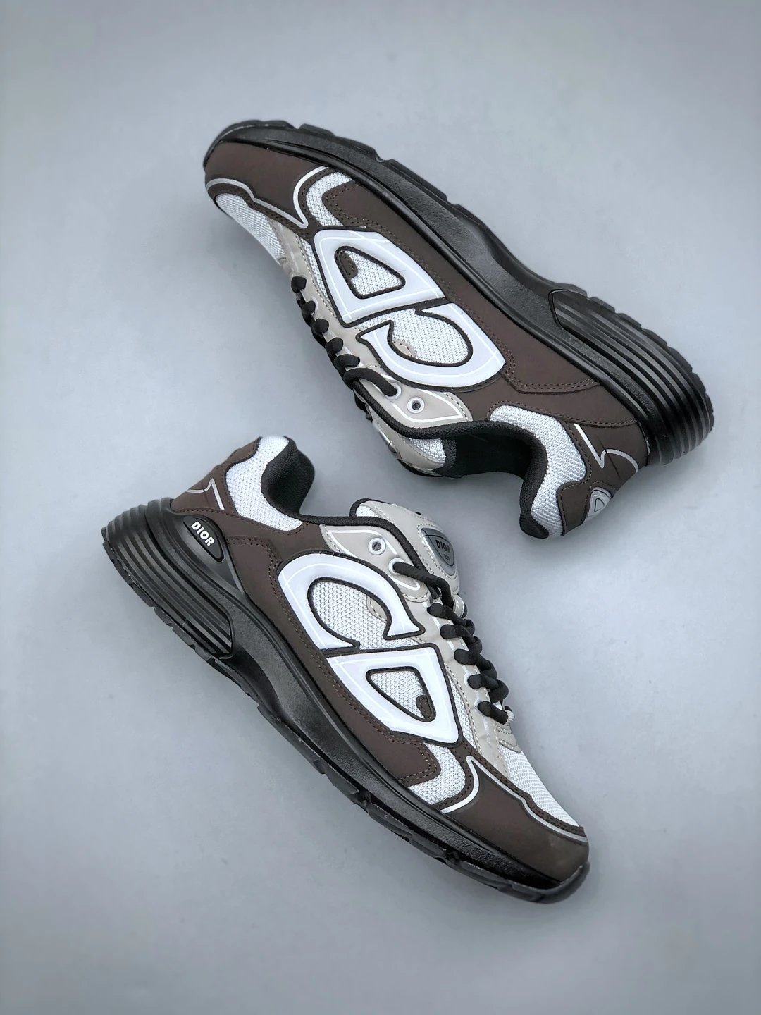 Dad Sneakers Suede Ebony - Gallery Image 9 - Detailed View