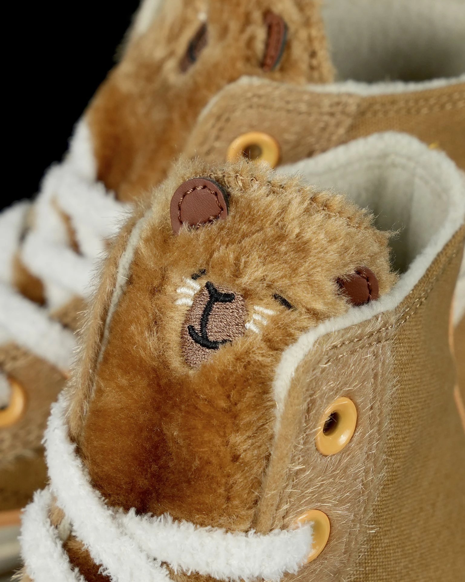High Top Fleece Capybara Sneakers Camel Brown - Gallery Image 6 - Detailed View