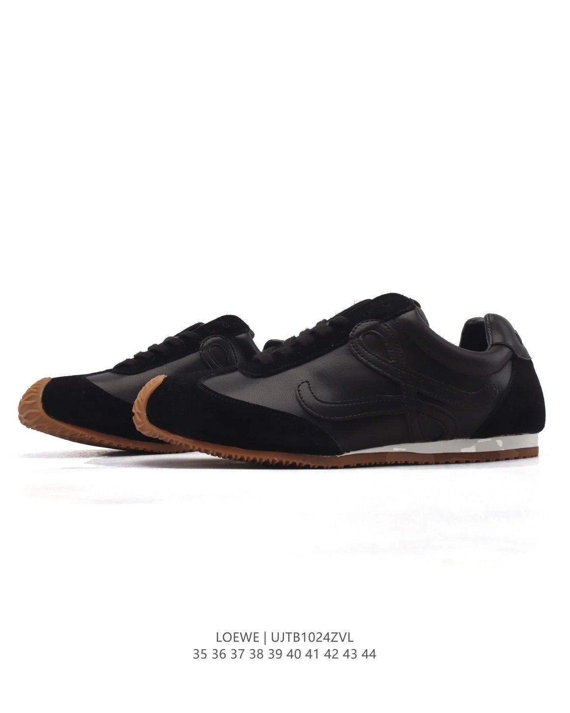 Loewe Ballet Runner 2.0 Black - Gallery Image 3 - Detailed View