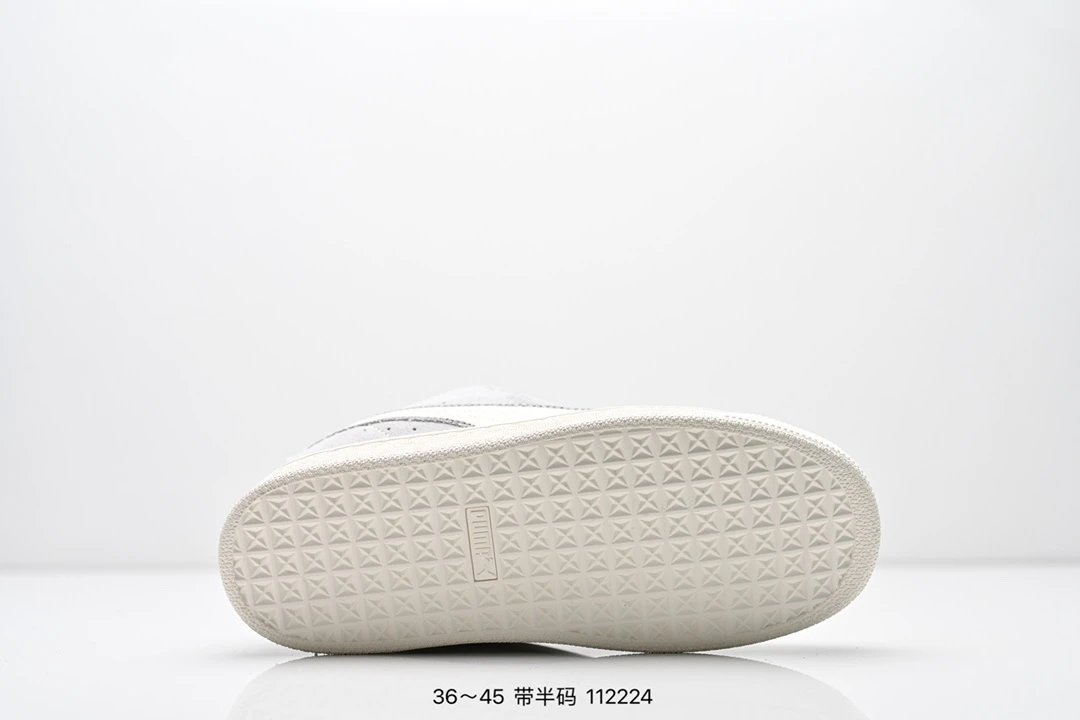 PUMA Suede Sneakers Grey White - Gallery Image 6 - Detailed View