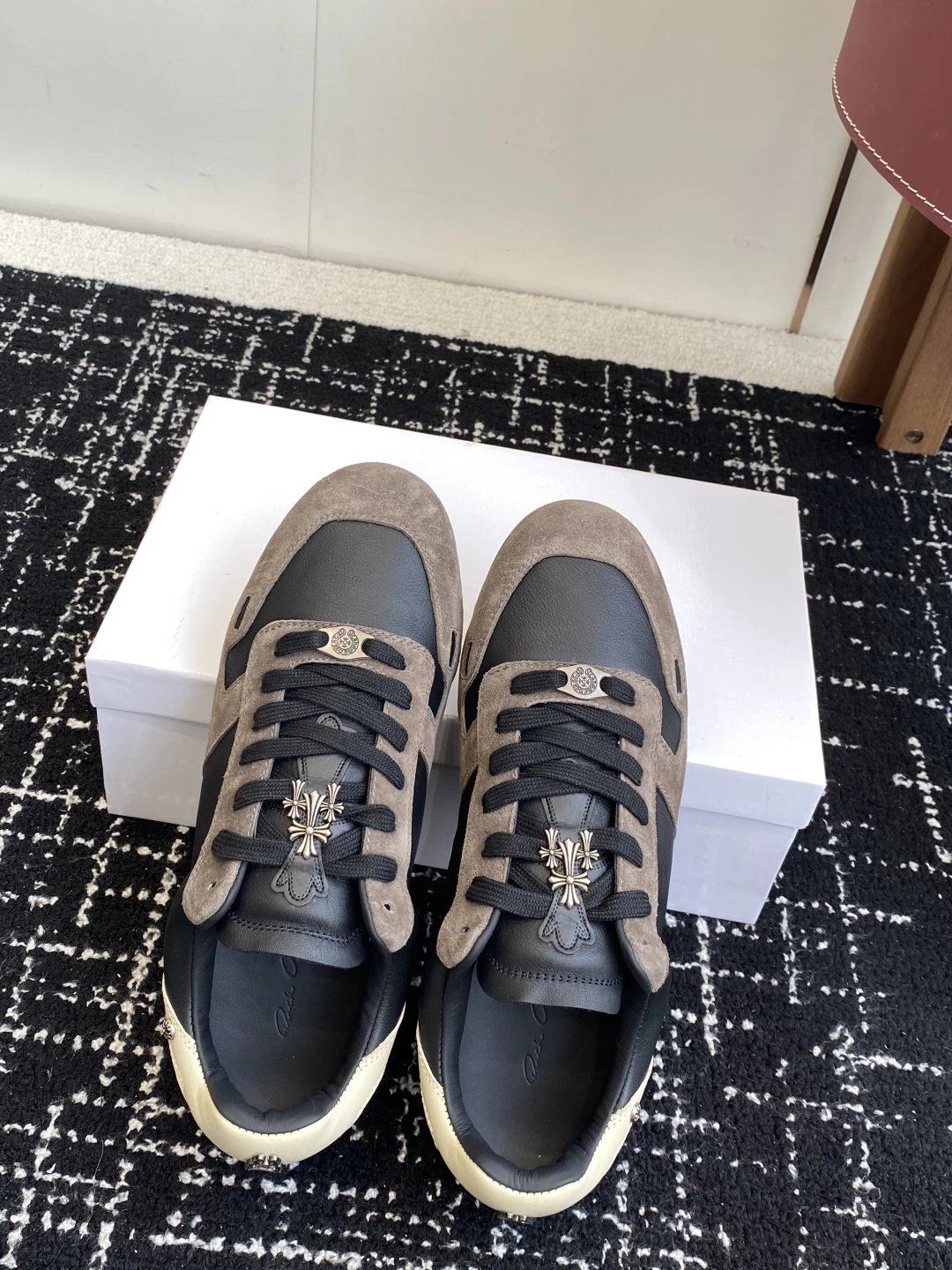 Vintage Suede Trainer Sneakers Ebony Taupe - Gallery Image 4 - Detailed View