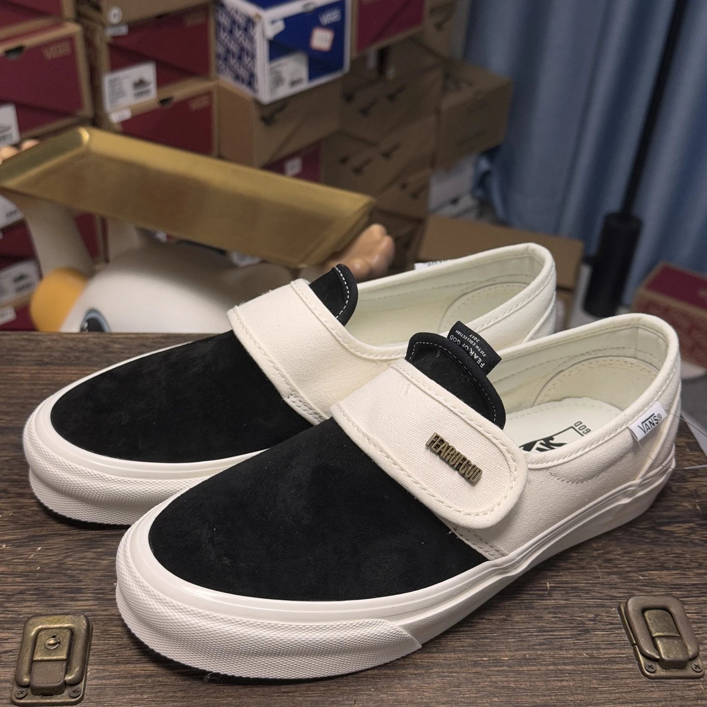Suede Slip On Skate Shoes Ivory Black - Gallery Image 4 - Detailed View