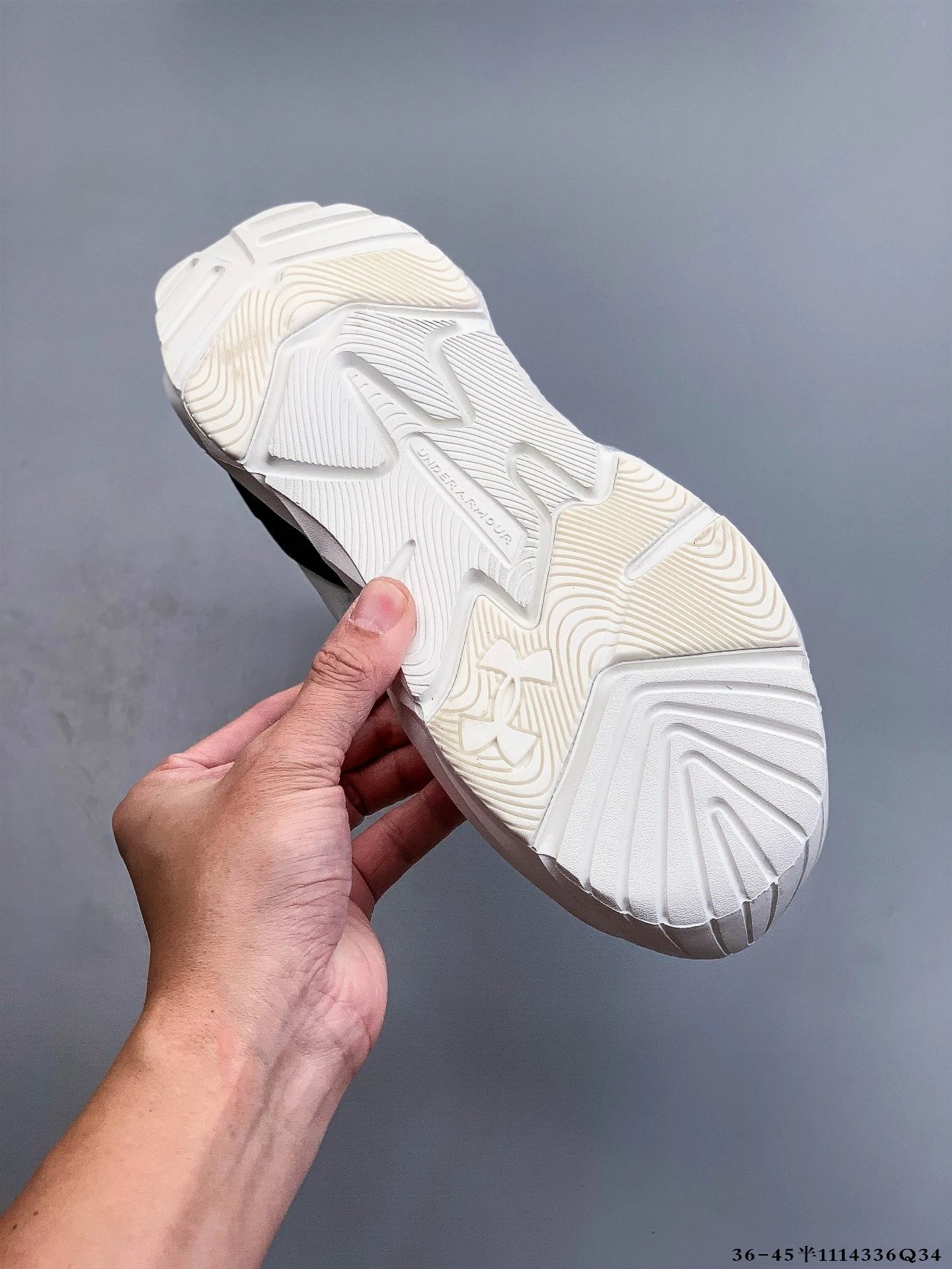 Summer Mesh Hiking Sneakers Ivory White - Gallery Image 5 - Detailed View