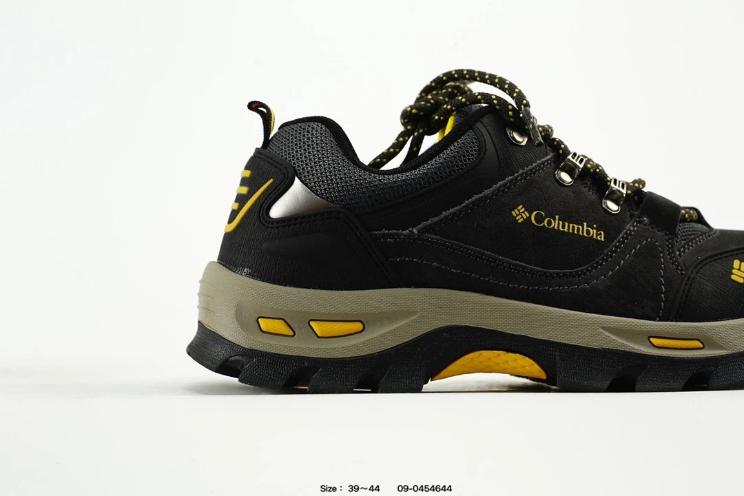 Men's Outdoor Hiking Trek Shoes Ochre Black - Gallery Image 2 - Detailed View