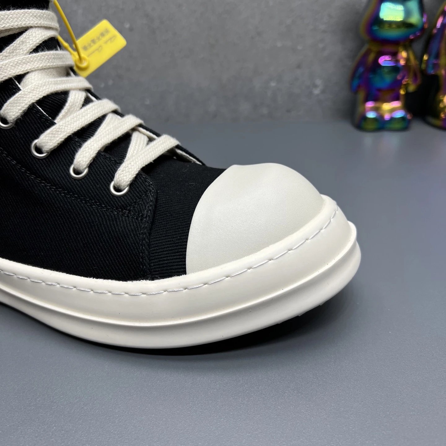 Rick Owens Casual High-Top Sneakers Black White - Gallery Image 4 - Detailed View