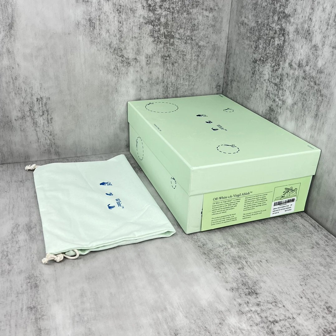 Retro Leather Mesh Low-top Sneakers Scarlet Red - Gallery Image 9 - Detailed View