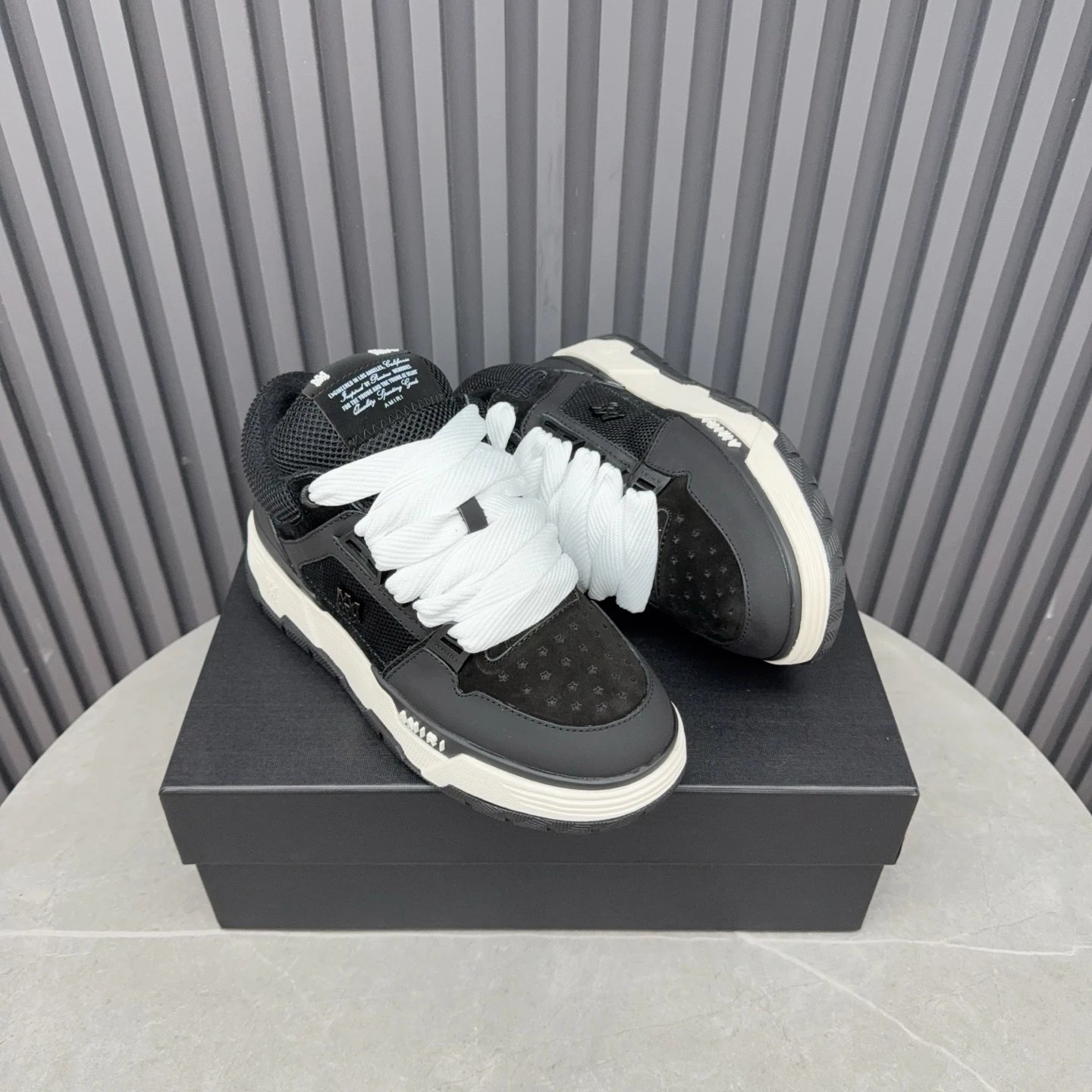 Low Top Leather Mesh Skate Shoes Unisex Charcoal Black - Gallery Image 5 - Detailed View