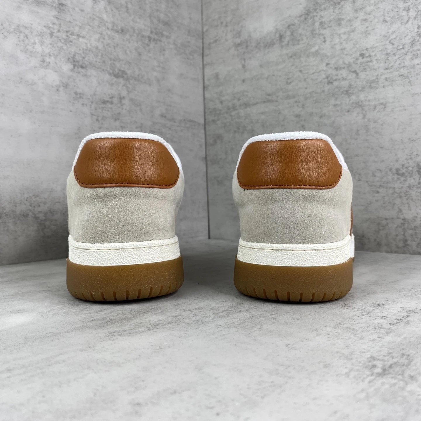 Joie de Jouer Leather Chunky Sneakers Ivory Chestnut - Gallery Image 5 - Detailed View