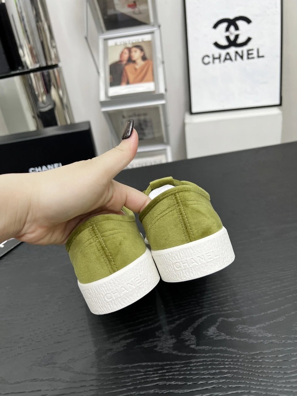Chanel Vintage Sneakers Olive - Gallery Image 7 - Detailed View