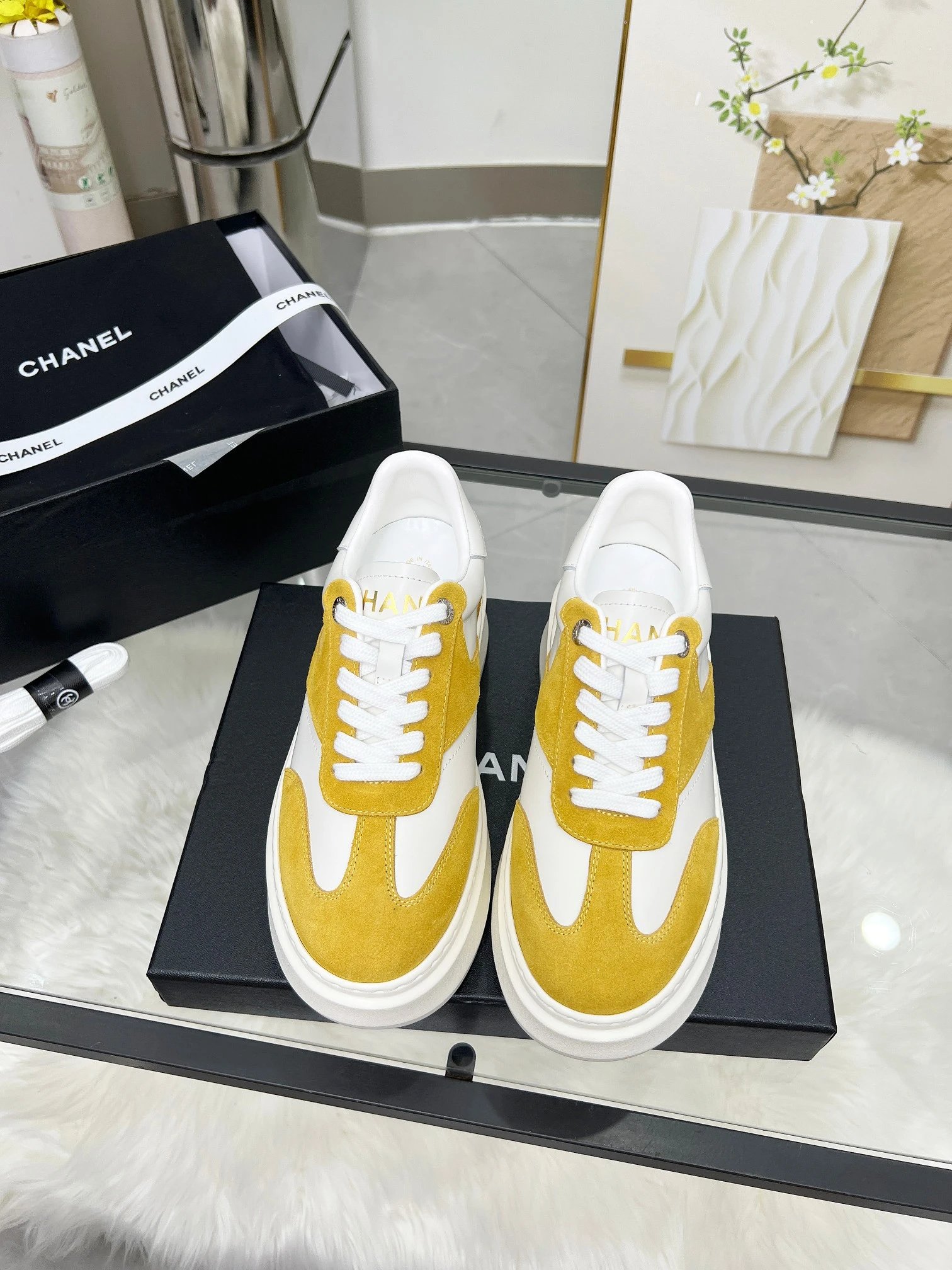 Chanel 25C Spring Sneakers Yellow - Gallery Image 3 - Detailed View