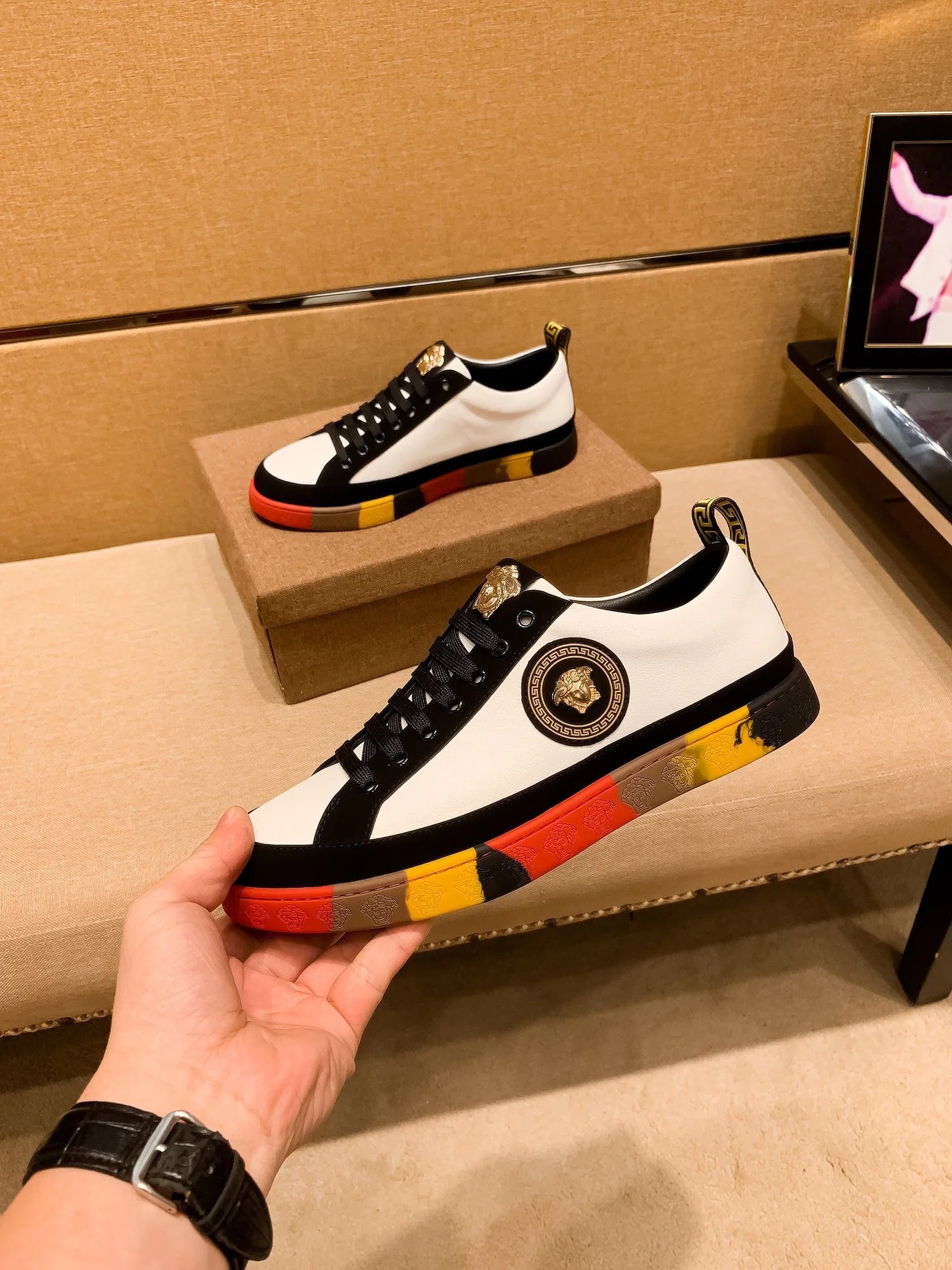 Luxury Leather Sneakers Tricolor - Gallery Image 3 - Detailed View