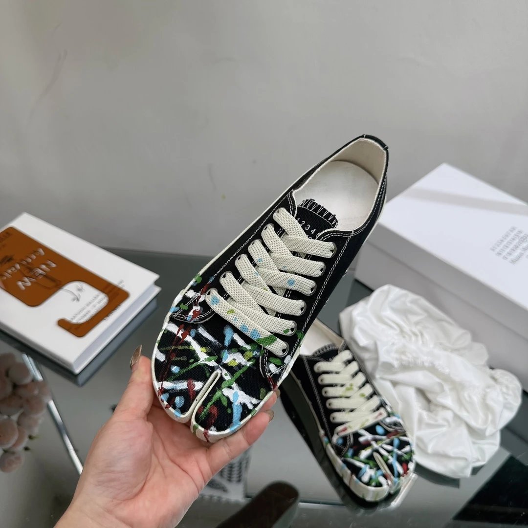 Maison Margiela MM6 Tabi Graffiti Black Sneakers - Gallery Image 9 - Detailed View