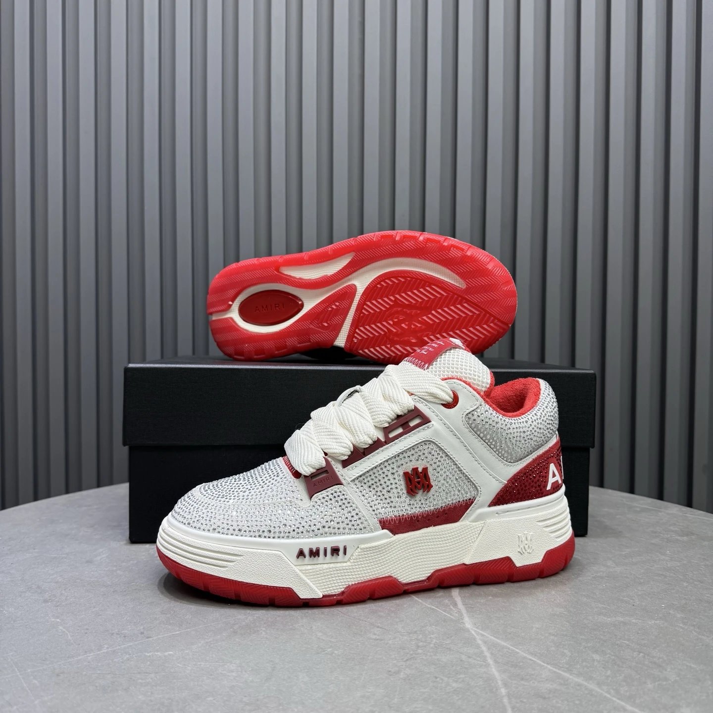 Unisex Mesh Low Top Sneakers Retro Crimson White - Gallery Image 8 - Detailed View