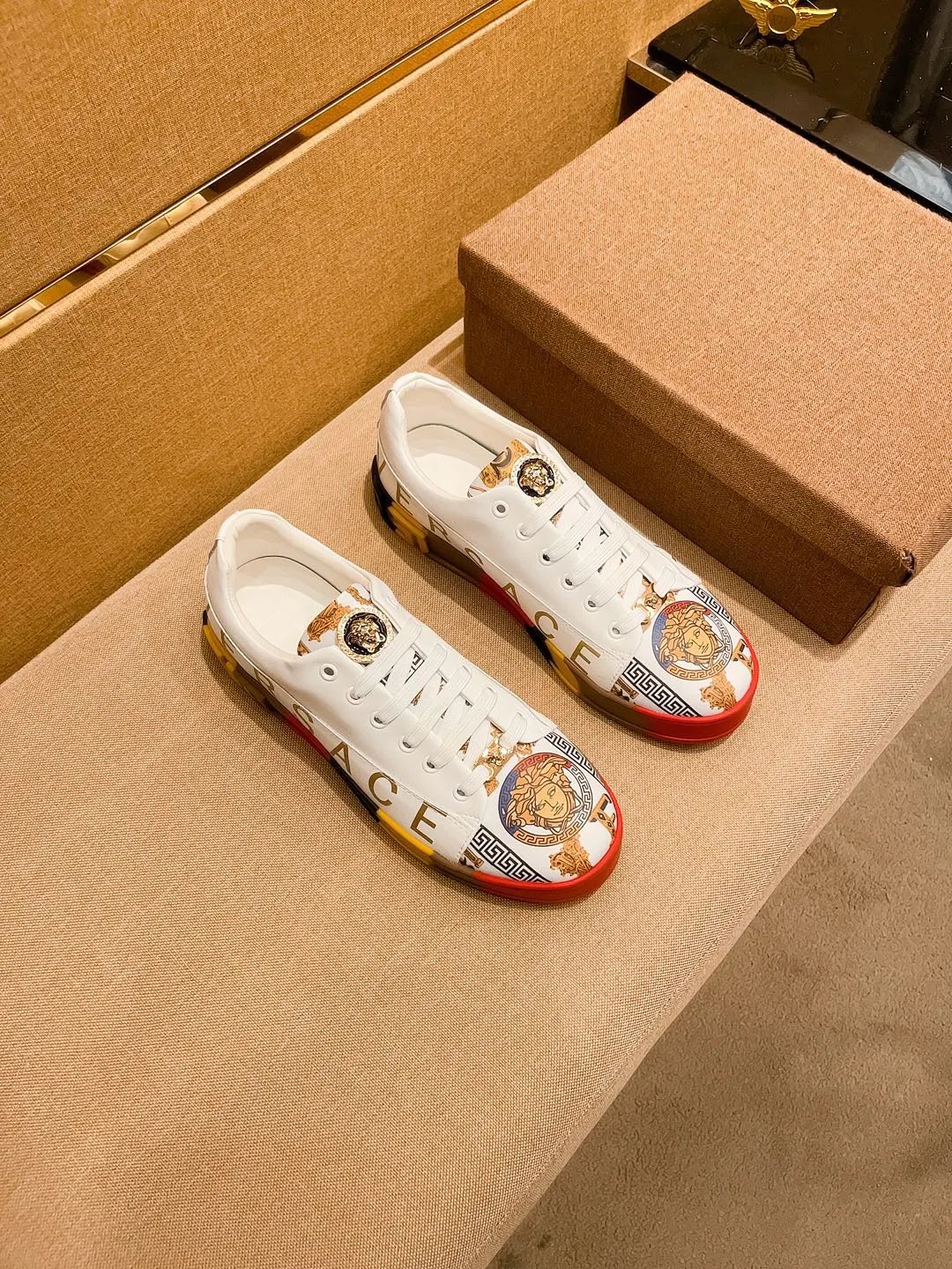 Luxury Leather Low Top Sneakers Multicolor Trim - Gallery Image 5 - Detailed View