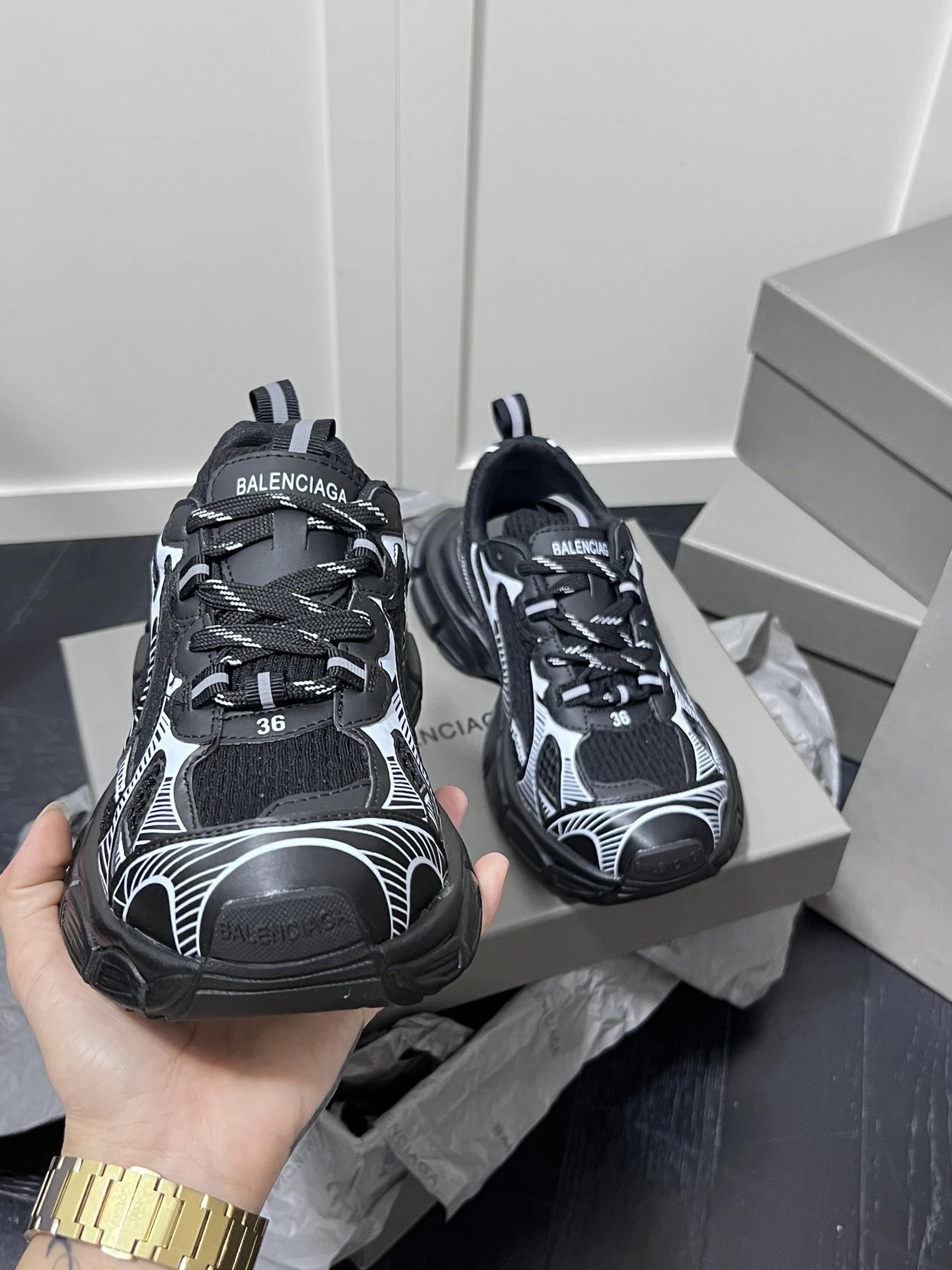 Retro Dad Sneakers Mesh Leather Chunky Sole Graphite Black - Gallery Image 3 - Detailed View