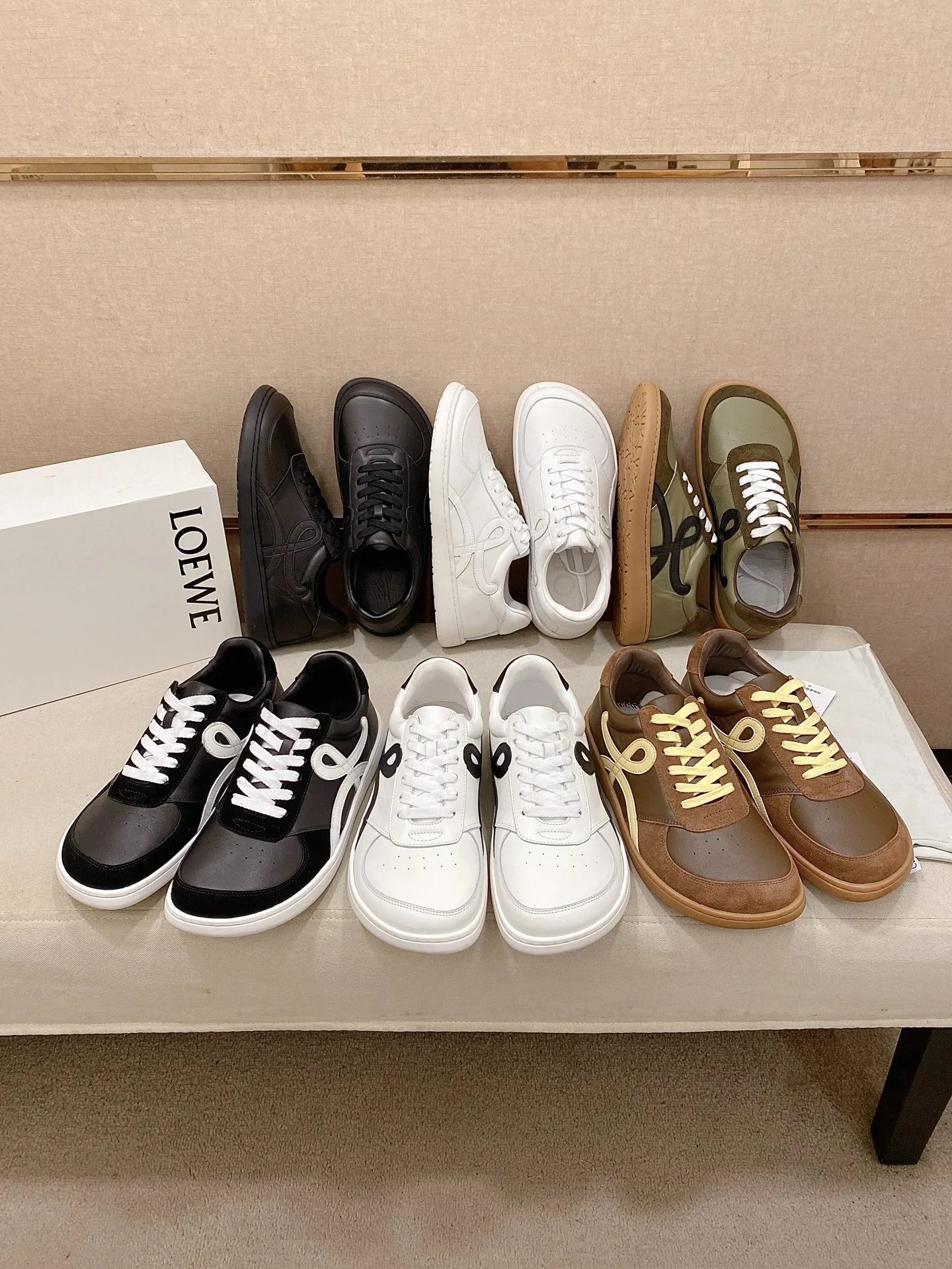 Loewe Leather Sneakers Black - Gallery Image 8 - Detailed View