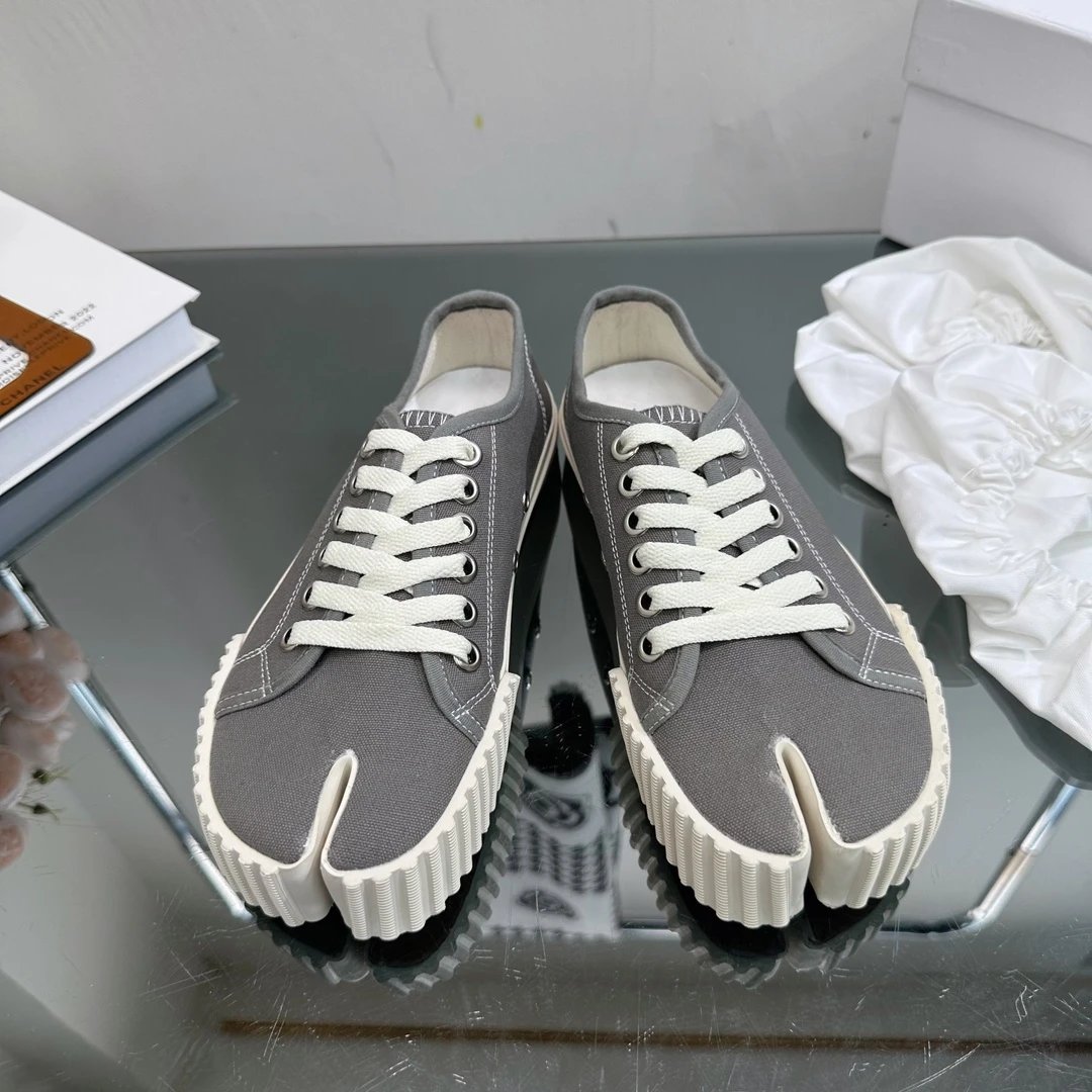 Maison Margiela MM6 Tabi Canvas Sneakers Grey - Gallery Image 3 - Detailed View