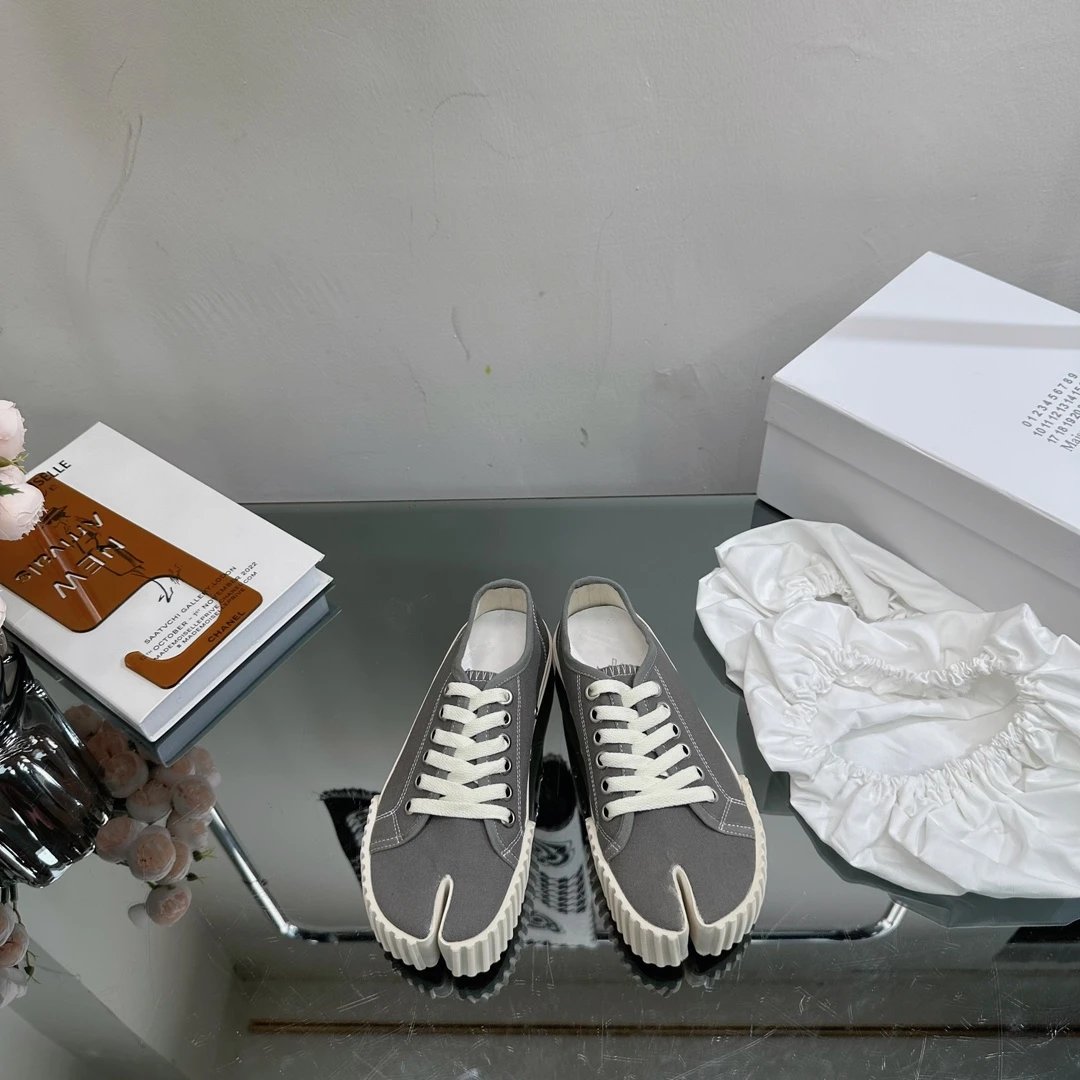 Maison Margiela MM6 Tabi Canvas Sneakers Grey - Gallery Image 2 - Detailed View