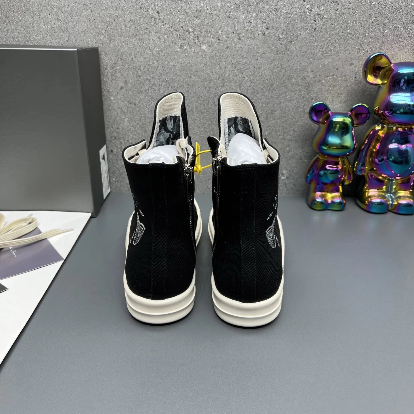 Rick Owens Casual High-Top Sneakers Black White - Gallery Image 9 - Detailed View