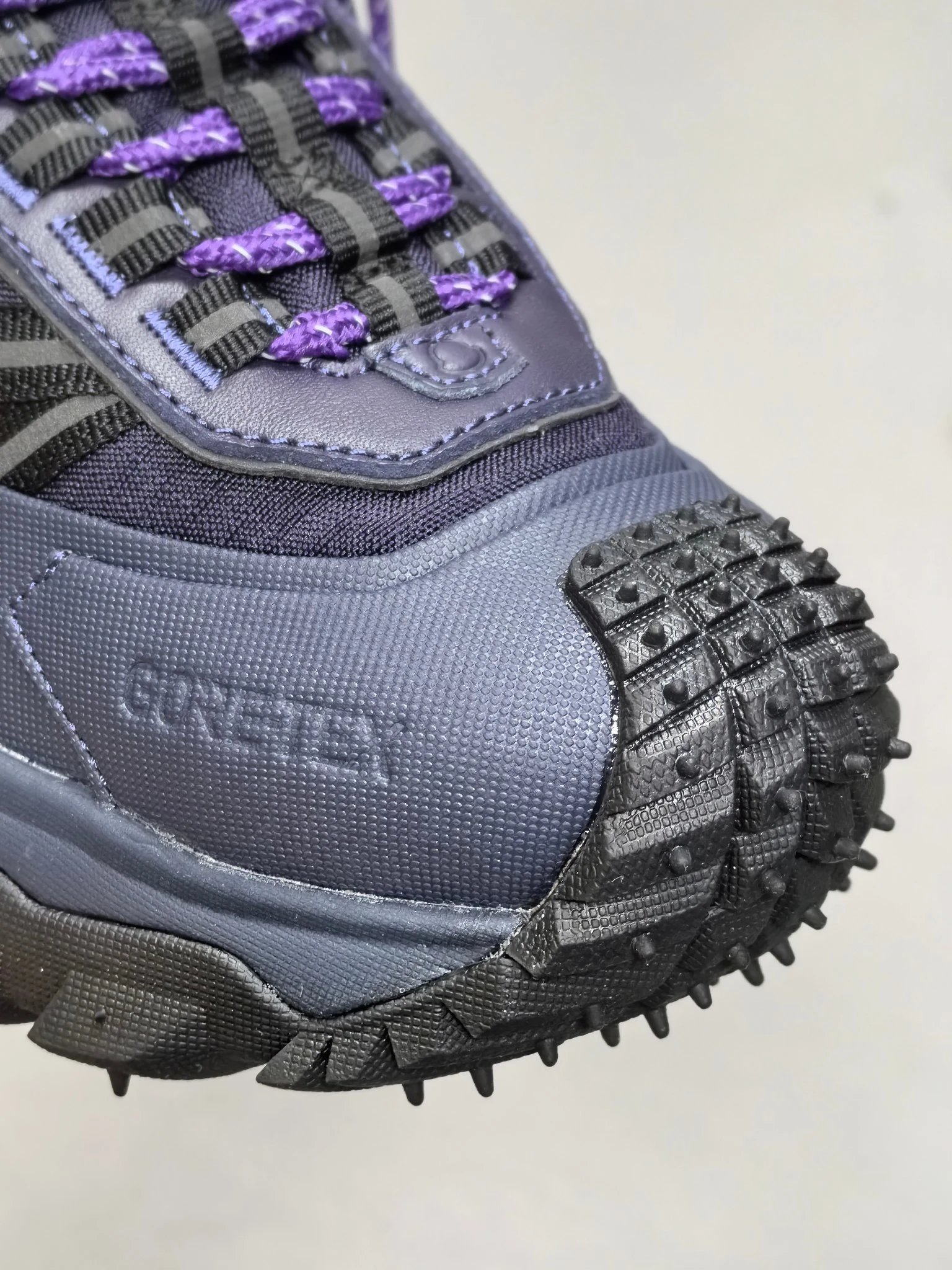 Moncler Trailgrip GTX Rubber Sneakers Navy blue - Gallery Image 4 - Detailed View