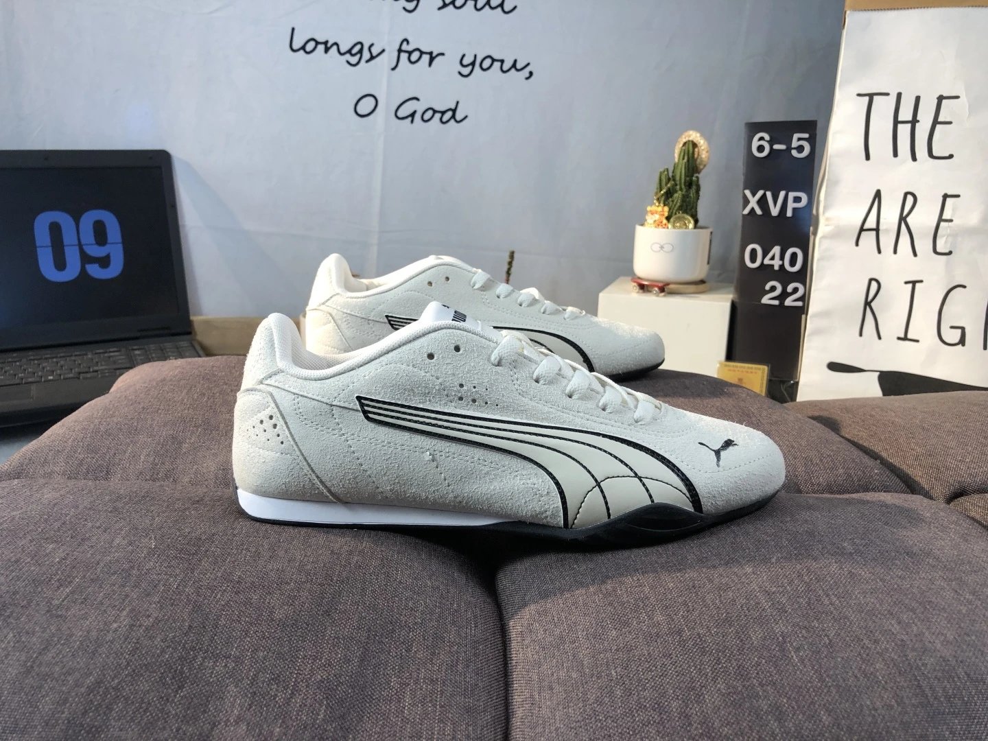 Puma Racing Sneakers White Black - High Quality Product Image - Cnfans