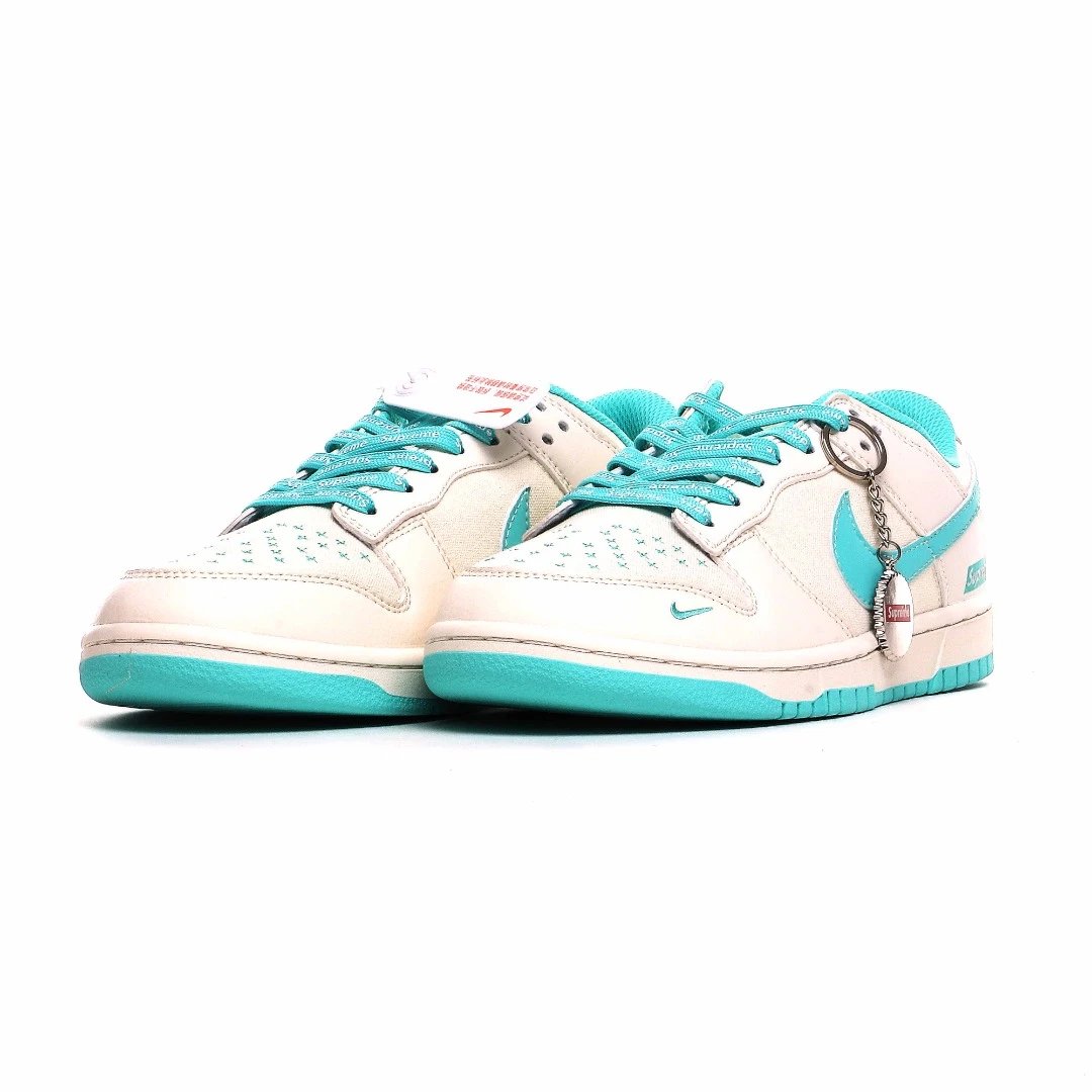 Casual Canvas Sneakers Mint - Gallery Image 2 - Detailed View