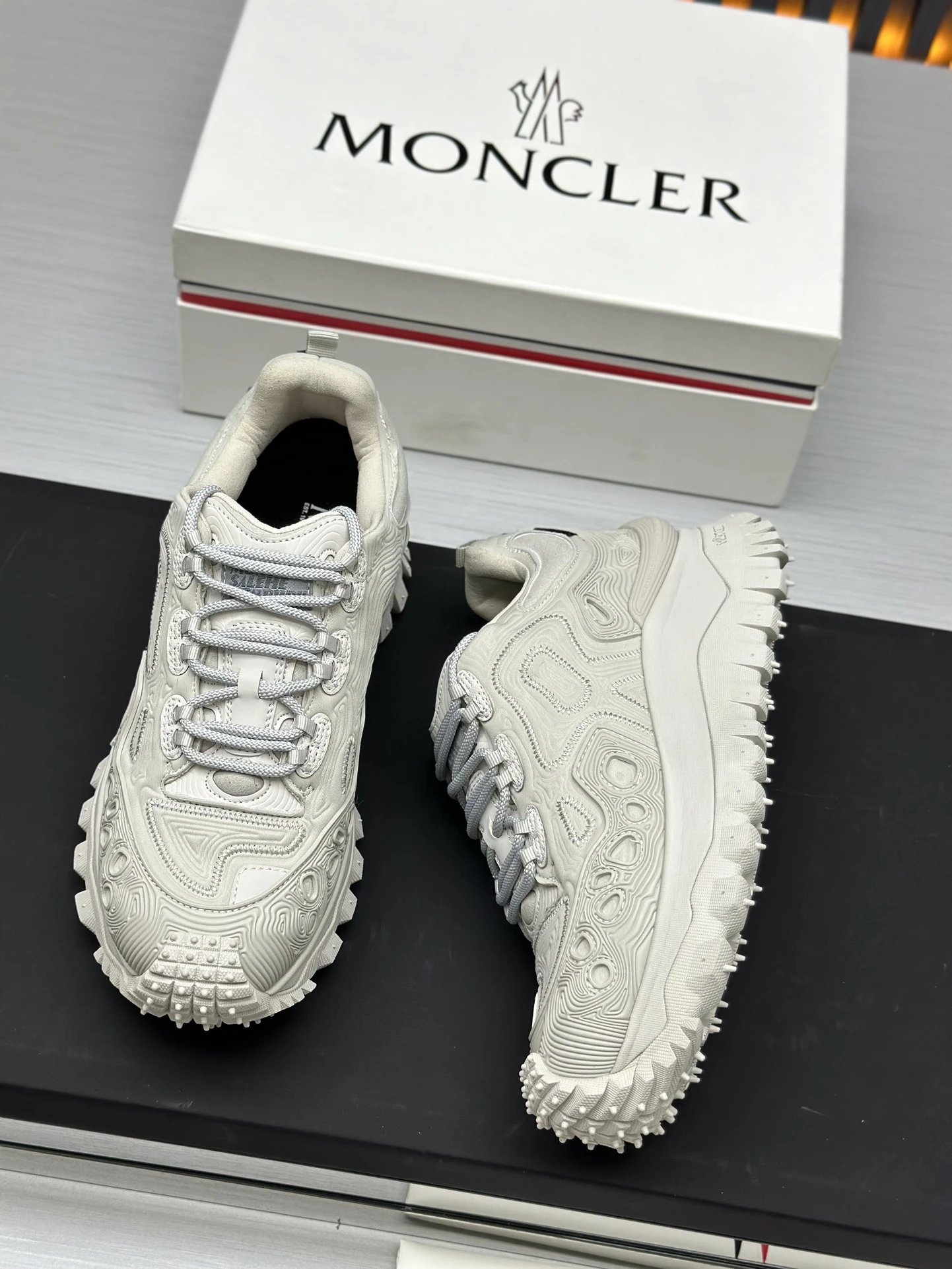 Moncler Trailgrip GTX Hiking Shoes White - Gallery Image 9 - Detailed View