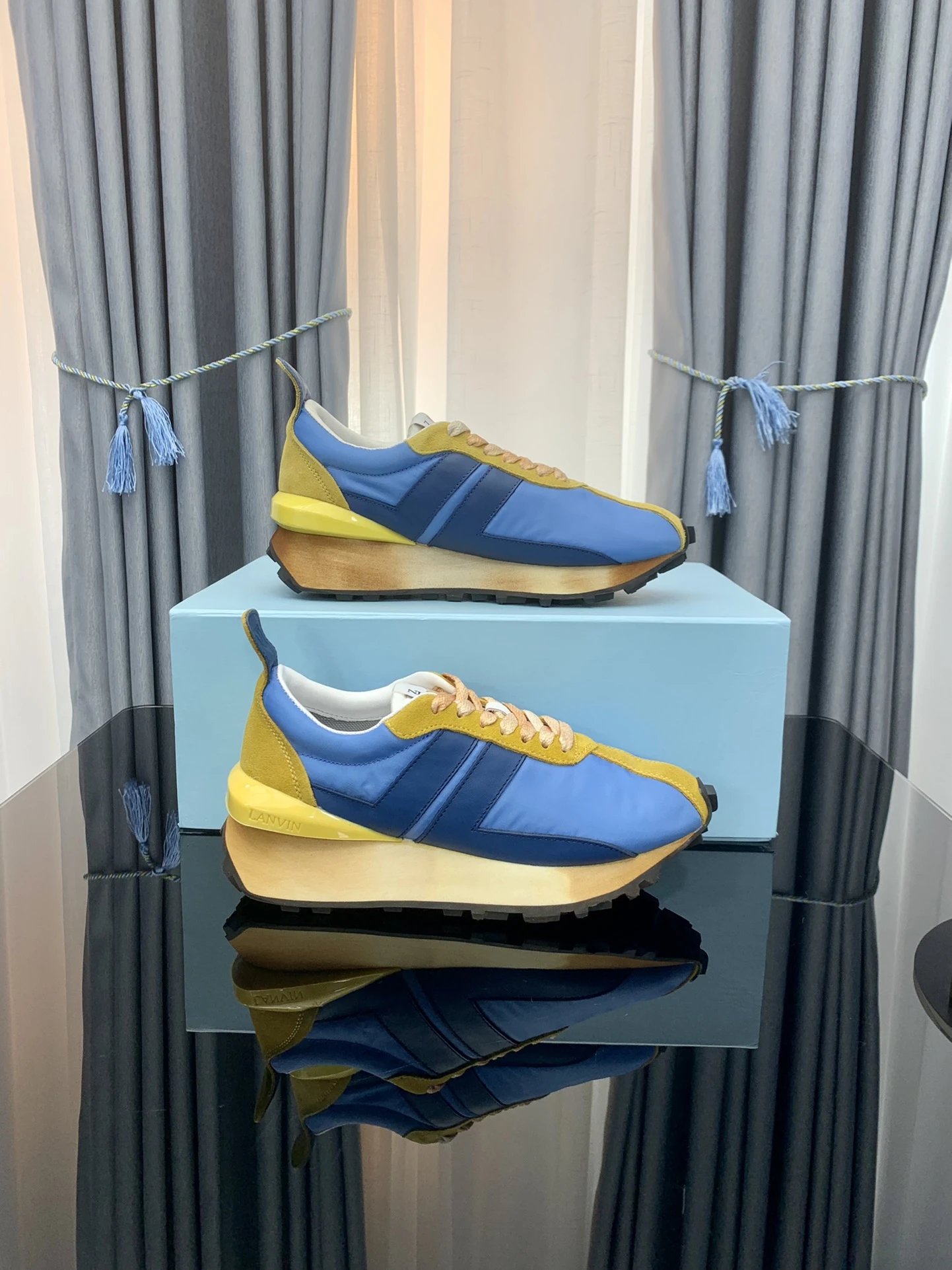 Lanvin Retro Sneakers Blue - Gallery Image 3 - Detailed View