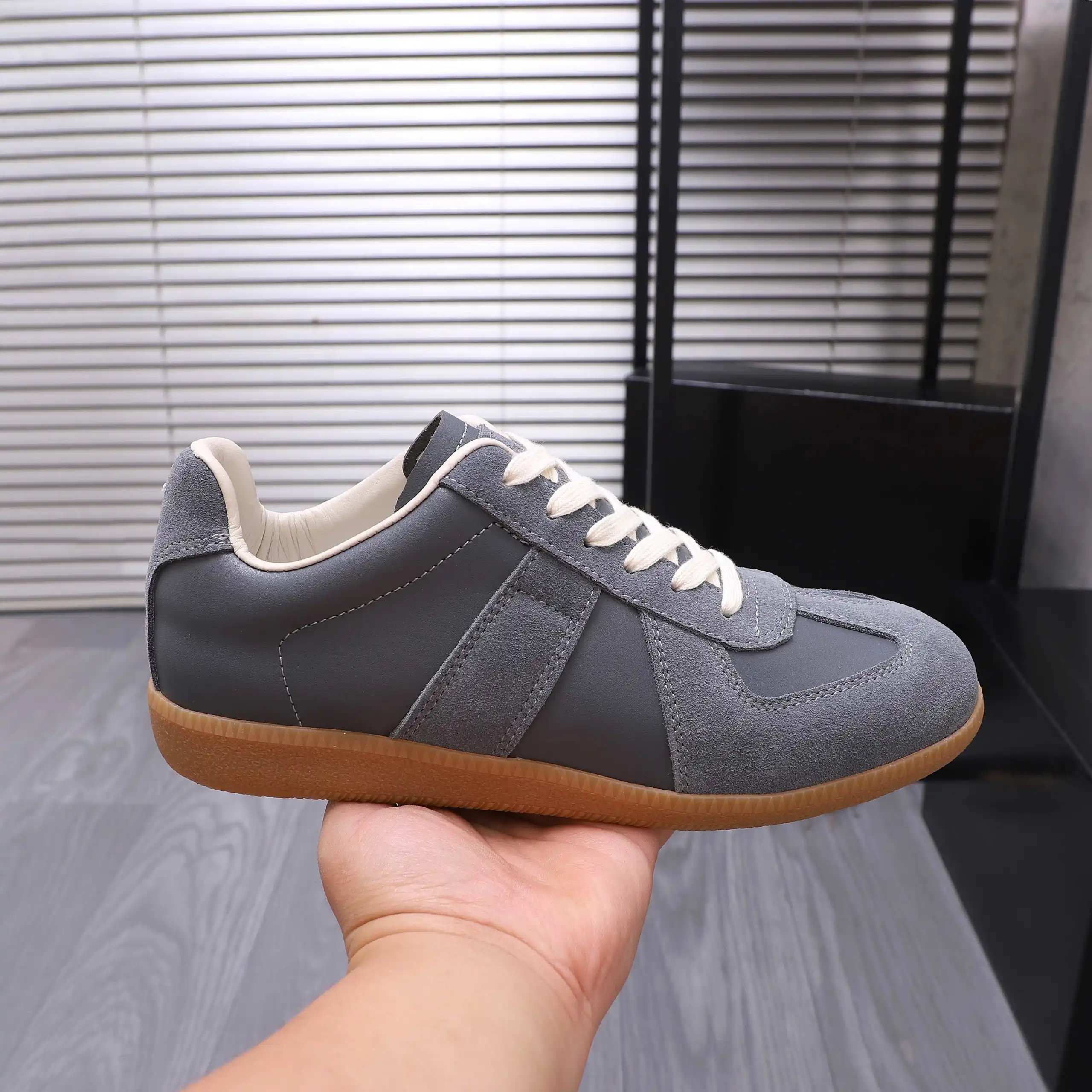 Maison Margiela Leather Sneakers Grey - Gallery Image 6 - Detailed View