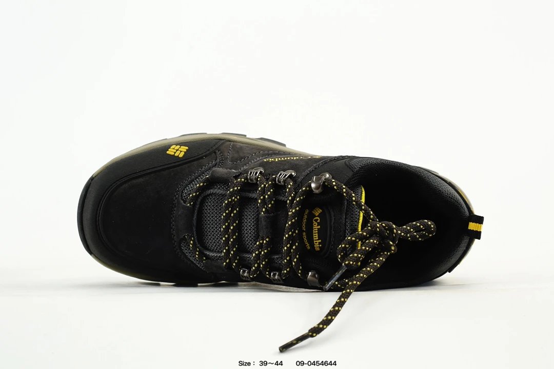 Men's Outdoor Hiking Trek Shoes Ochre Black - Gallery Image 4 - Detailed View