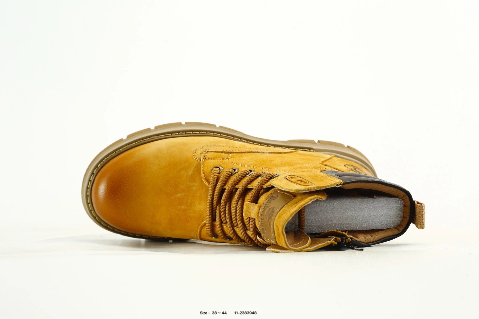 Outdoor High Boots Leather Goldenrod - Gallery Image 4 - Detailed View