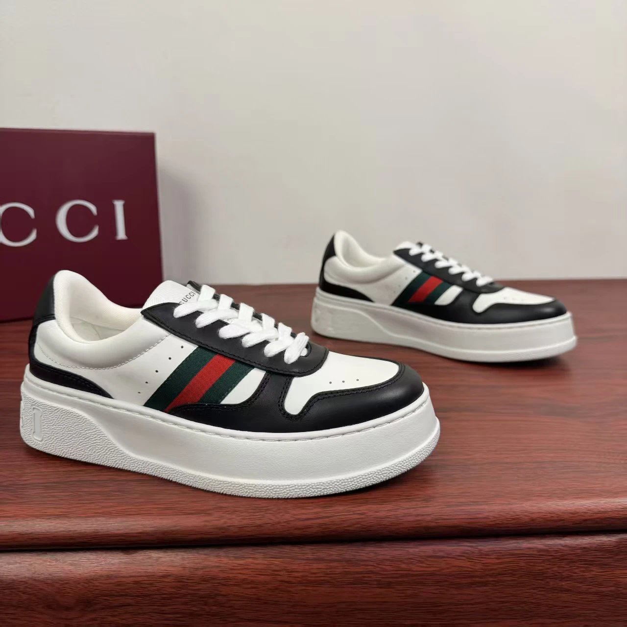 Gucci Men's Platform Sneakers Black White - Gucci - Cnfans - $52.26