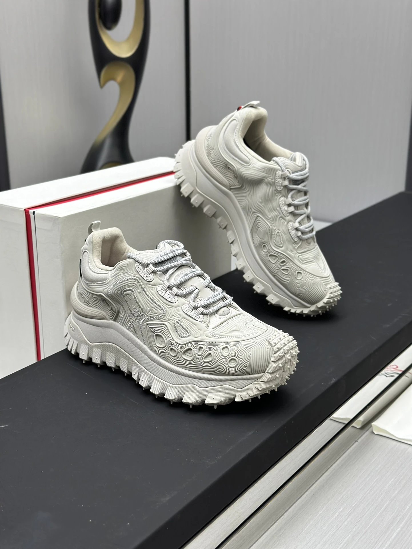 Moncler Trailgrip GTX Hiking Shoes White - Gallery Image 4 - Detailed View