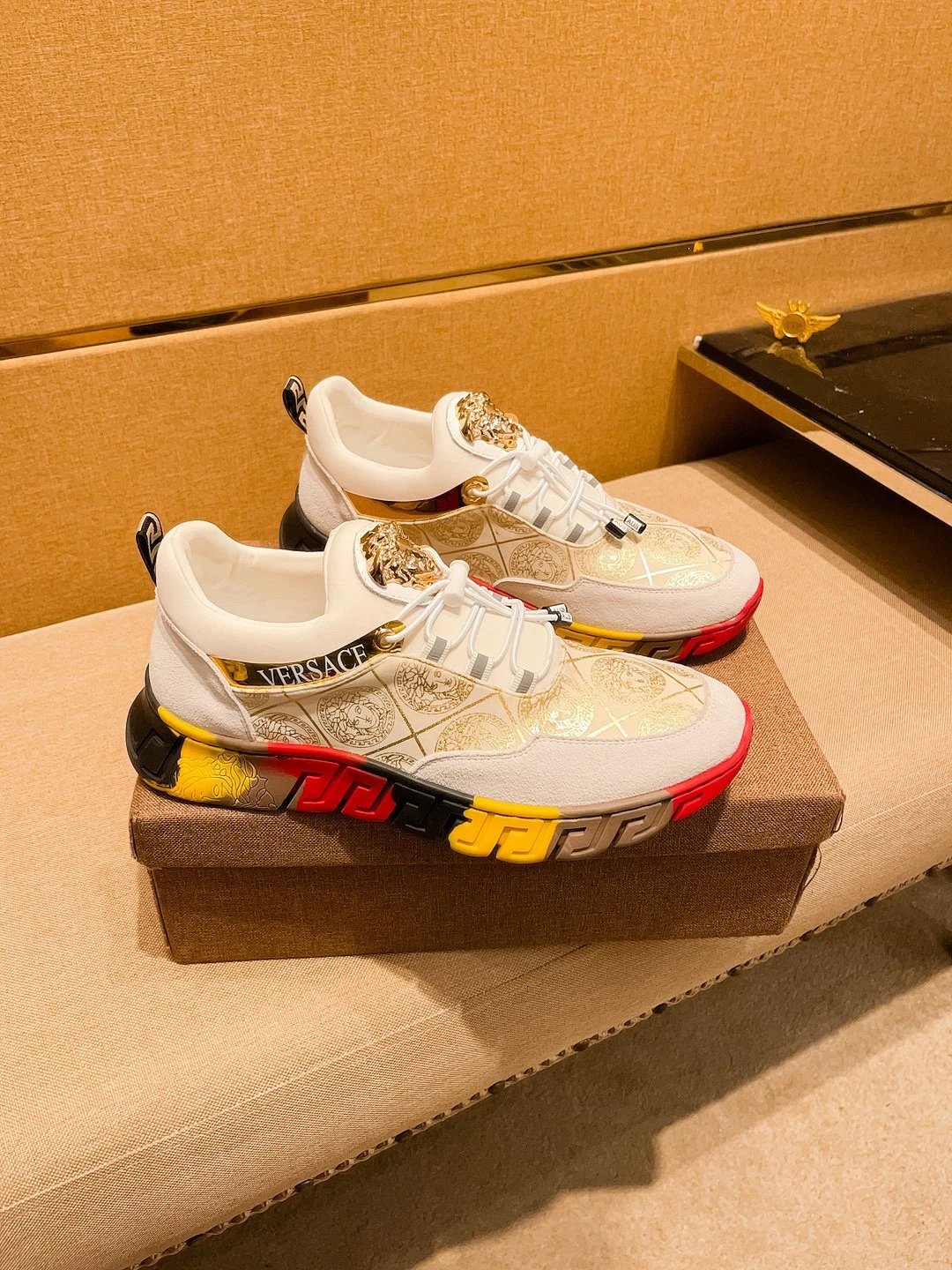 Luxury Leather Sneakers Multicolor - Gallery Image 1 - Detailed View