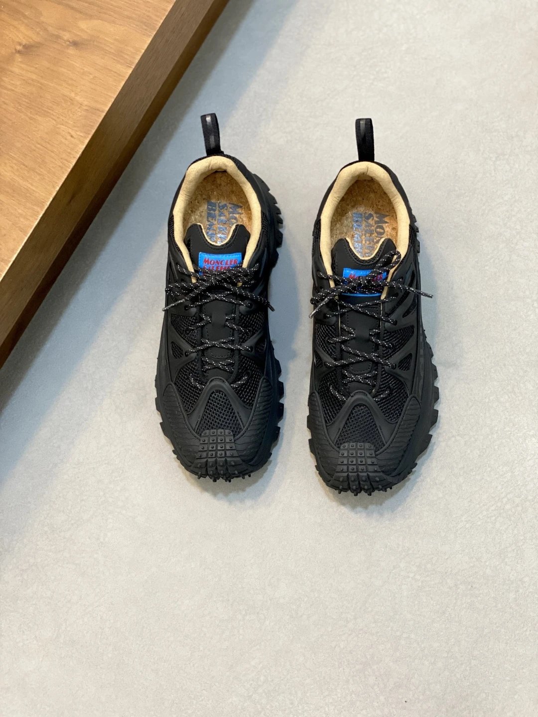 Moncler Trailgrip Amoeba Salehe Bembury Sneakers Black - Gallery Image 3 - Detailed View
