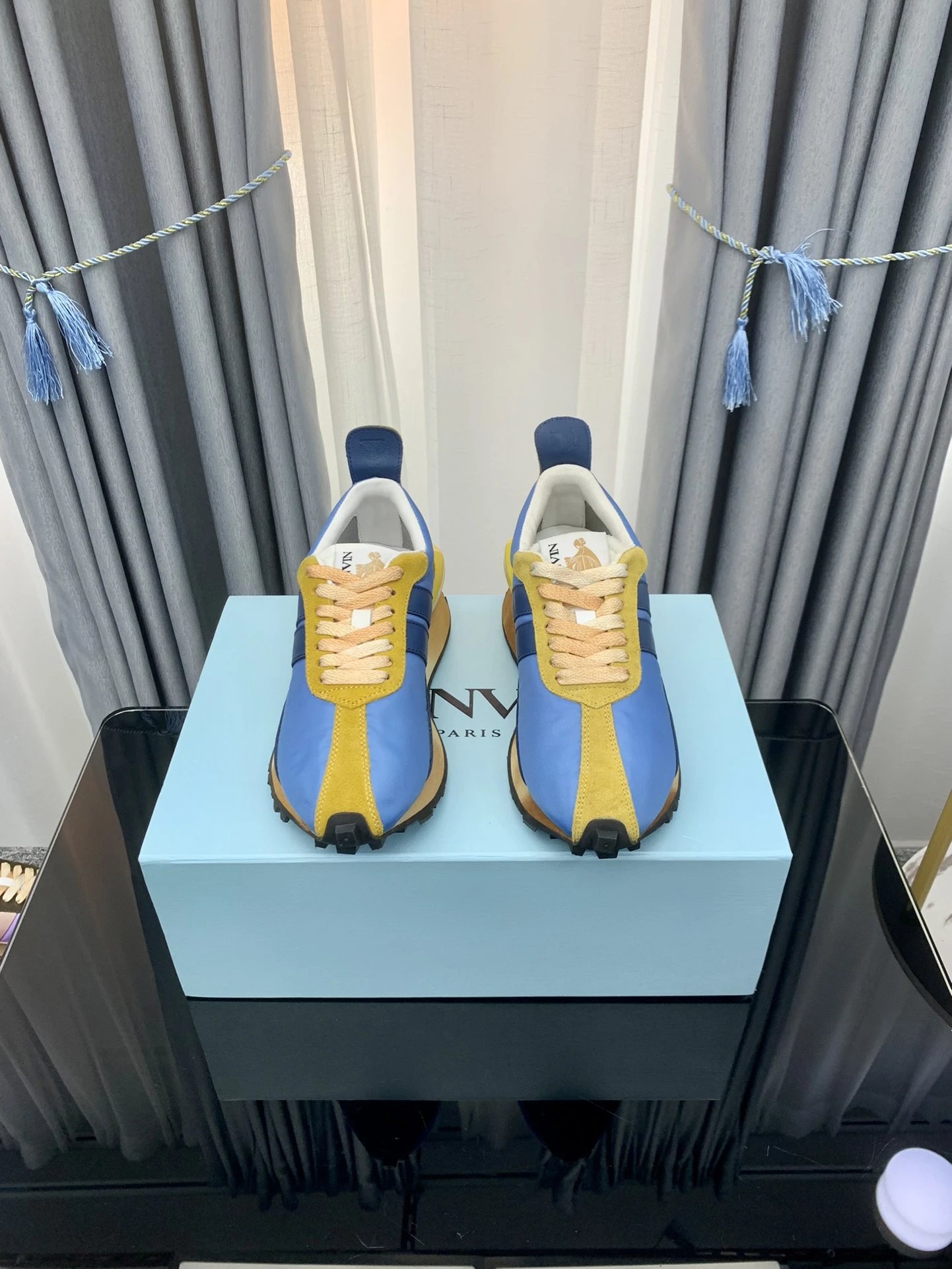 Lanvin Retro Sneakers Blue - Gallery Image 5 - Detailed View