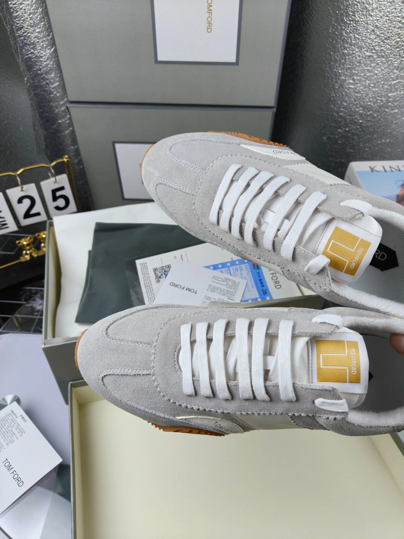 Retro Suede Platform Sneakers Ivory - Gallery Image 7 - Detailed View