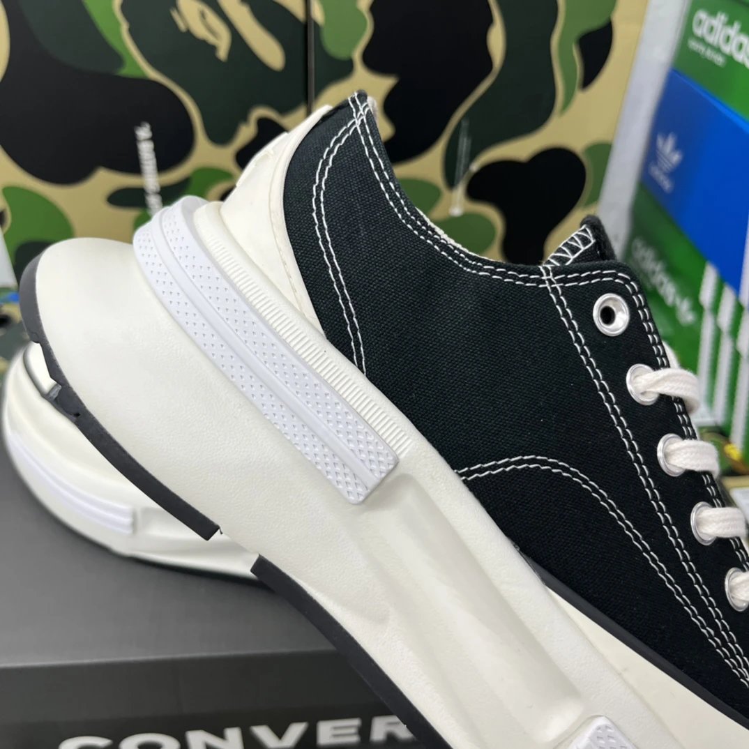 Chunky Canvas Low Sneakers Ivory Black - Gallery Image 7 - Detailed View